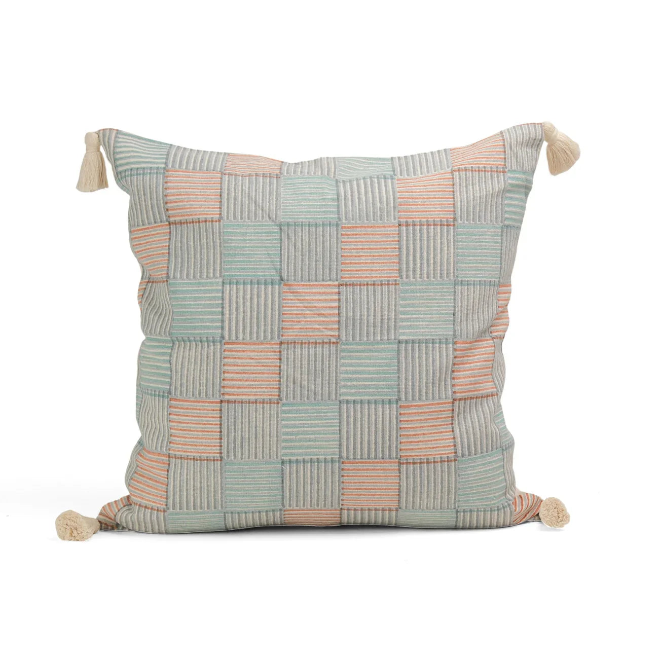 Cultural Minimalism with F.A.R Store: Soft Styling Ideas with Shams and Cushions