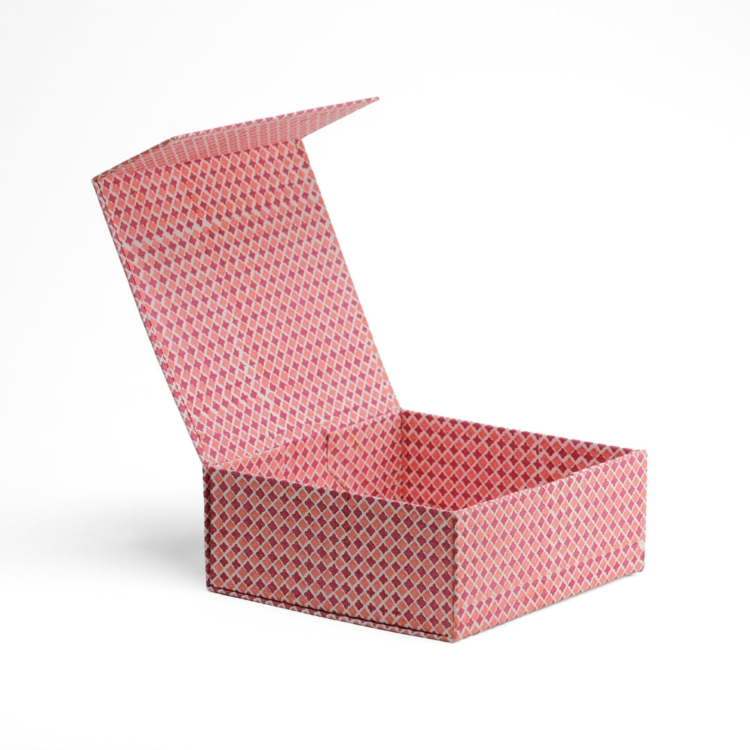 Diamond Red Gift Box