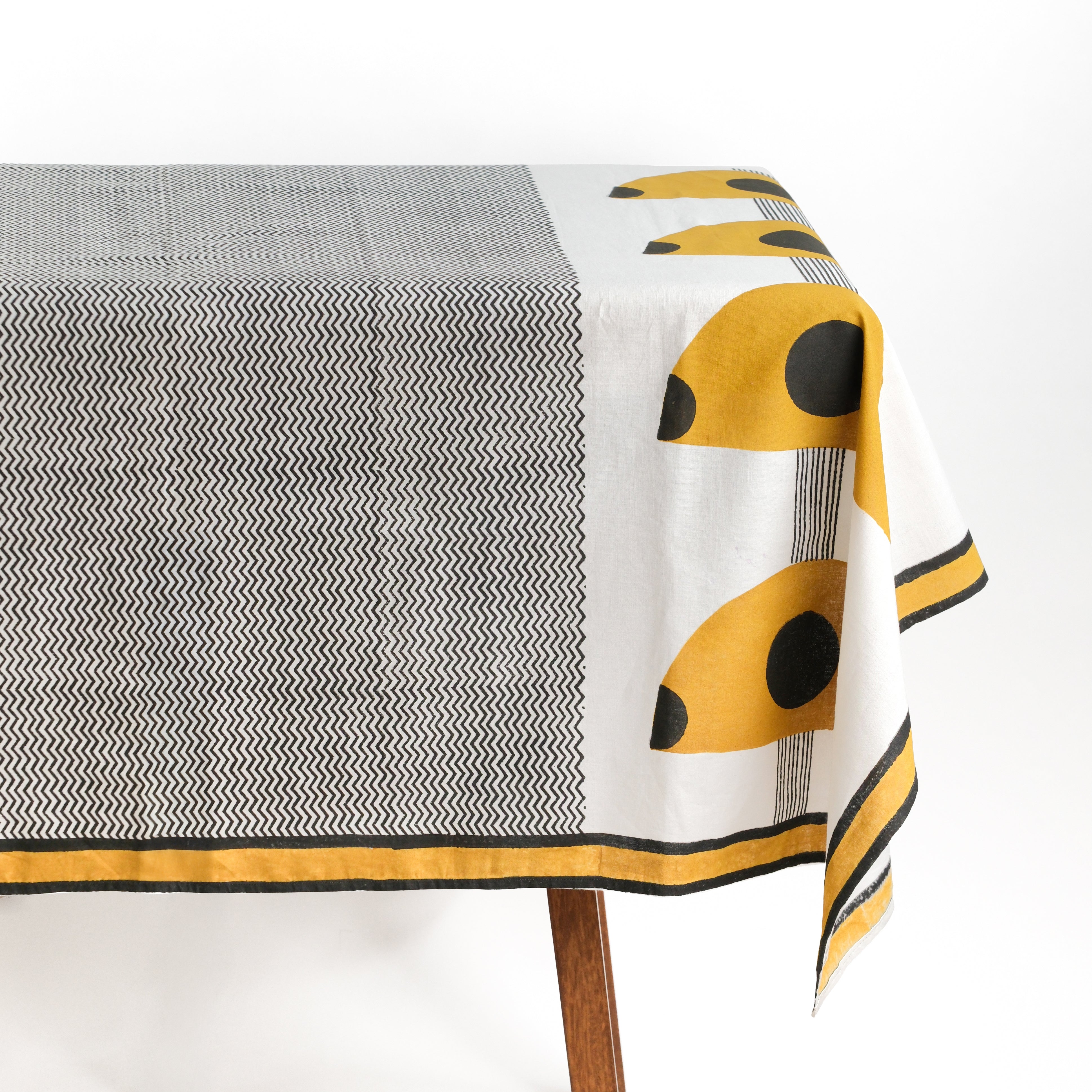 Urban Glow - Table Cover