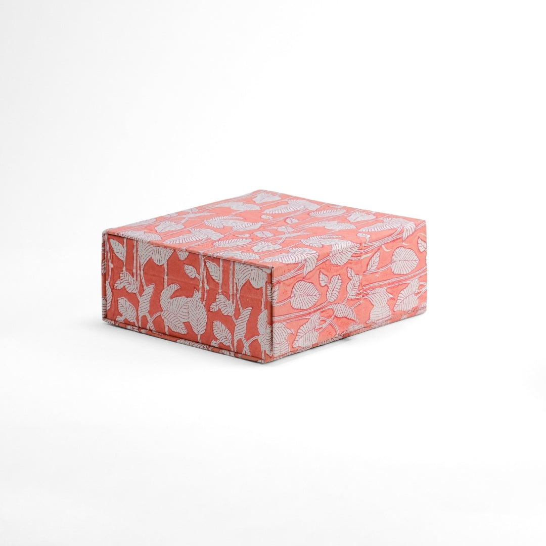 Nature's Canvas Red Gift Box