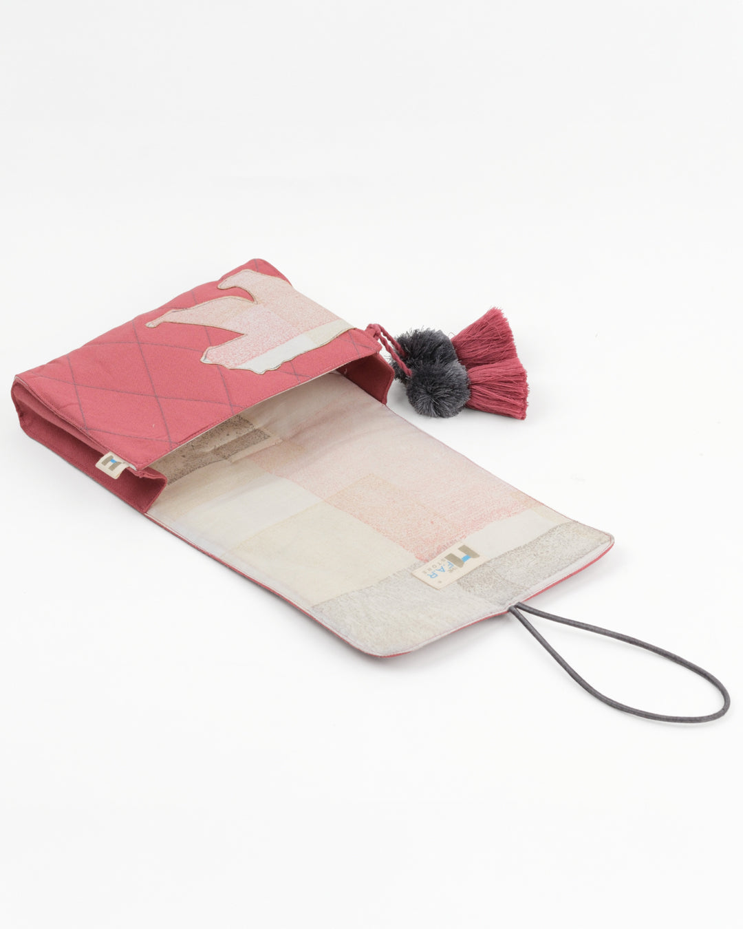 Gond Folk Bear - Pink Cable Pouch