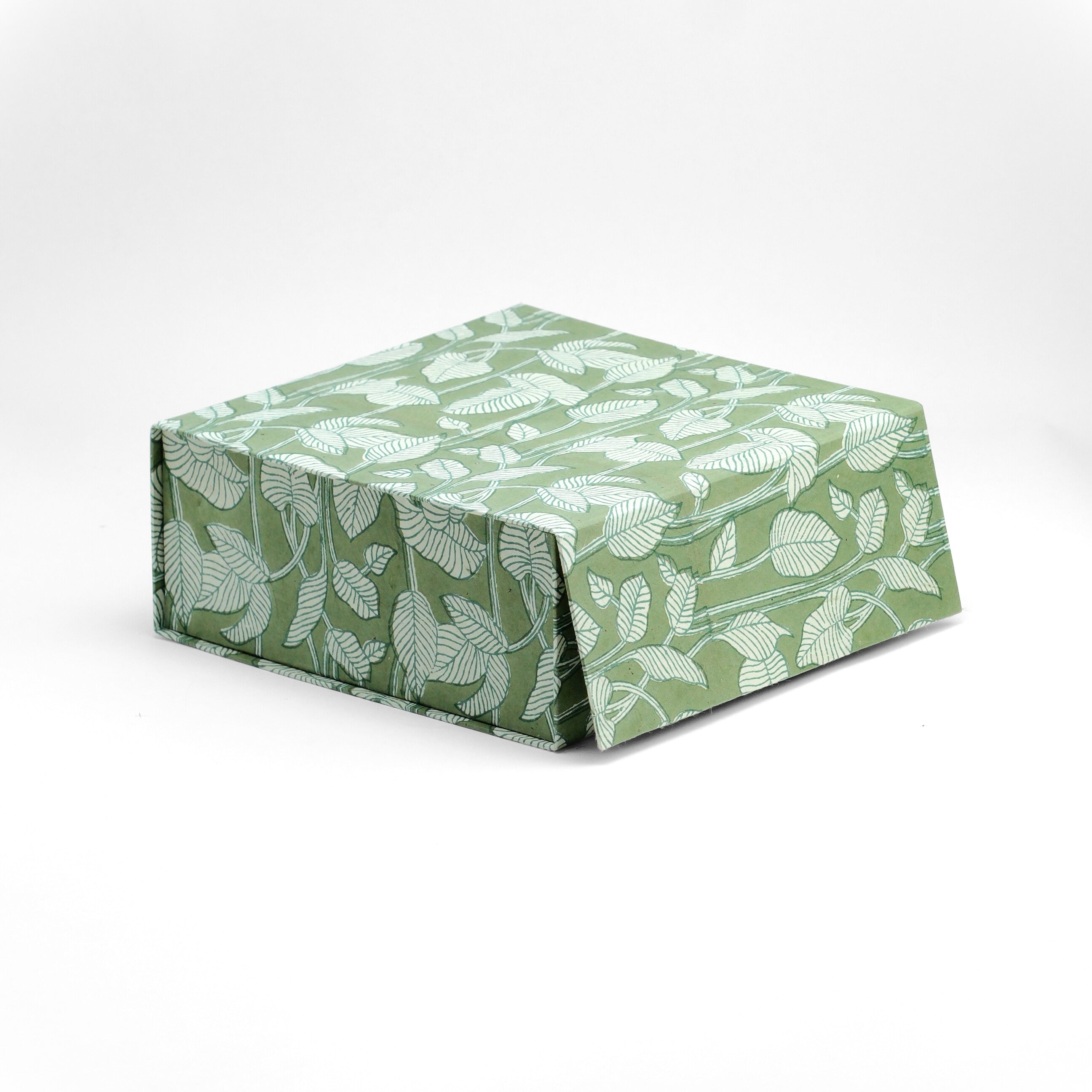 Gift Box - Green Nature's Canvas