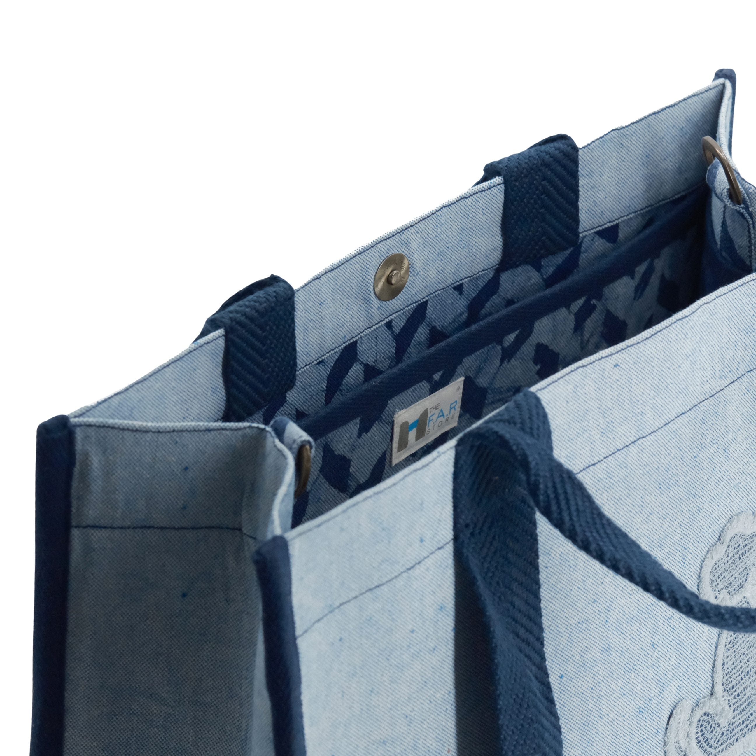 Square Tote - Tailmates