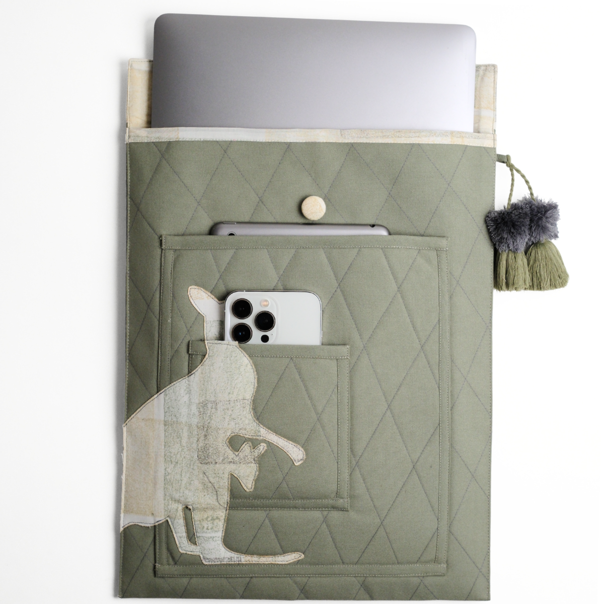 Gond Laptop Sleeve - Kangaroo (Green)