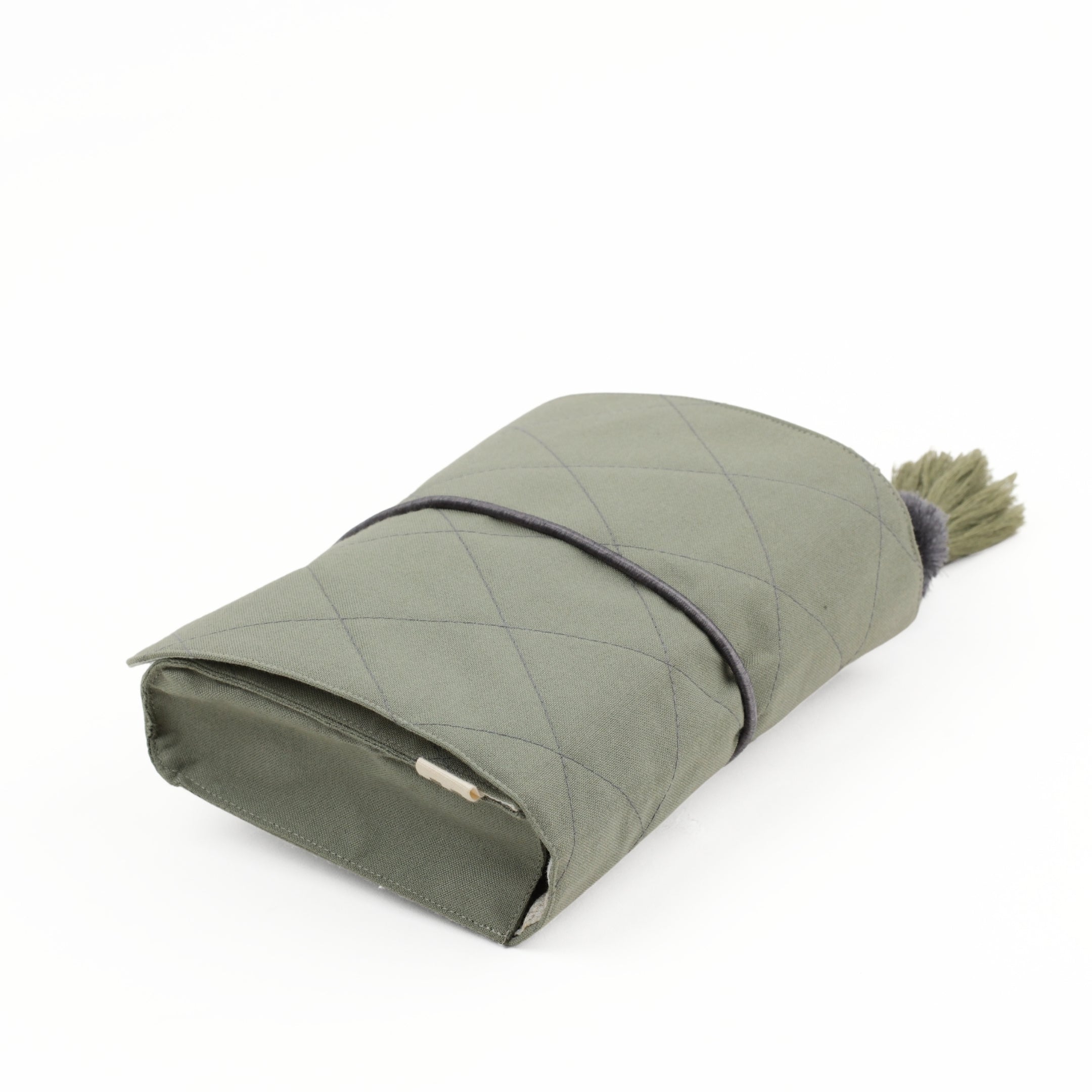 Gond Folk Bear - Green Cable Pouch