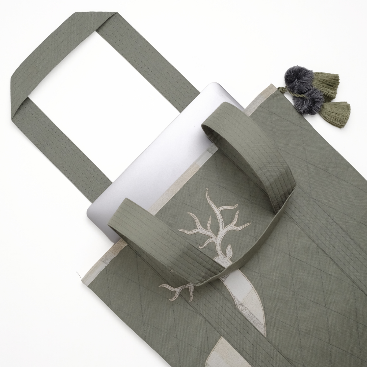 Gond Folk Deer - Green Laptop Tote