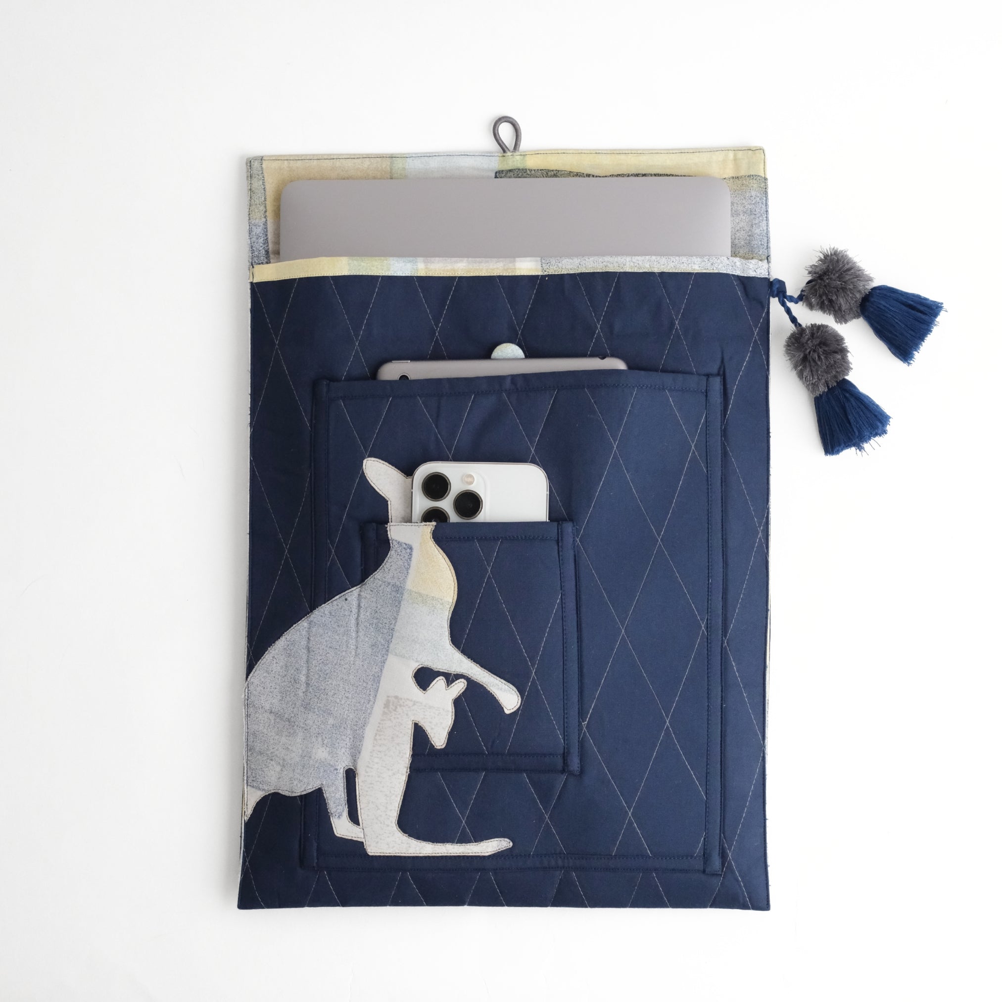 Gond Laptop Sleeve - Kangaroo (Blue)