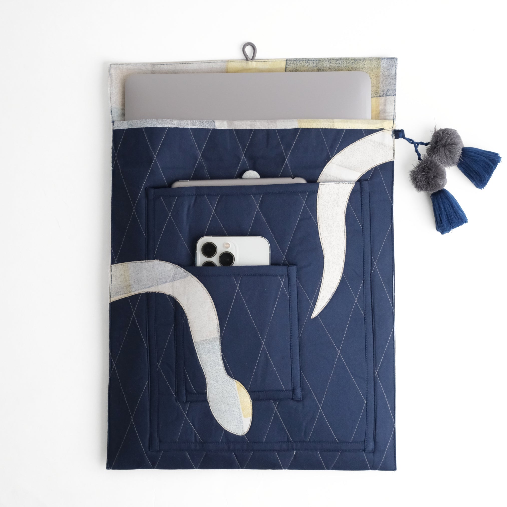 Gond Laptop Sleeve - Snake (Blue)