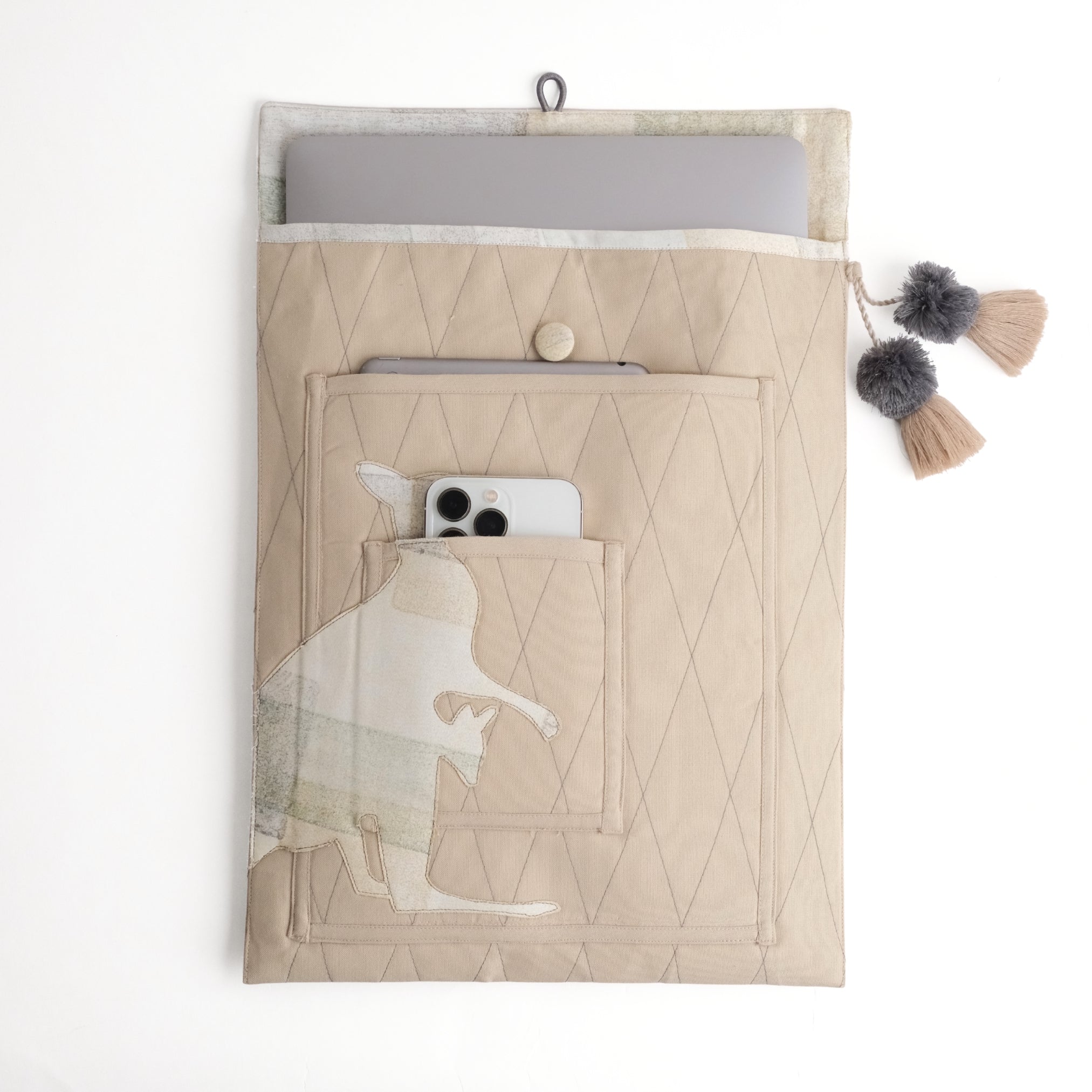 Gond Laptop Sleeve - Kangaroo (Beige)