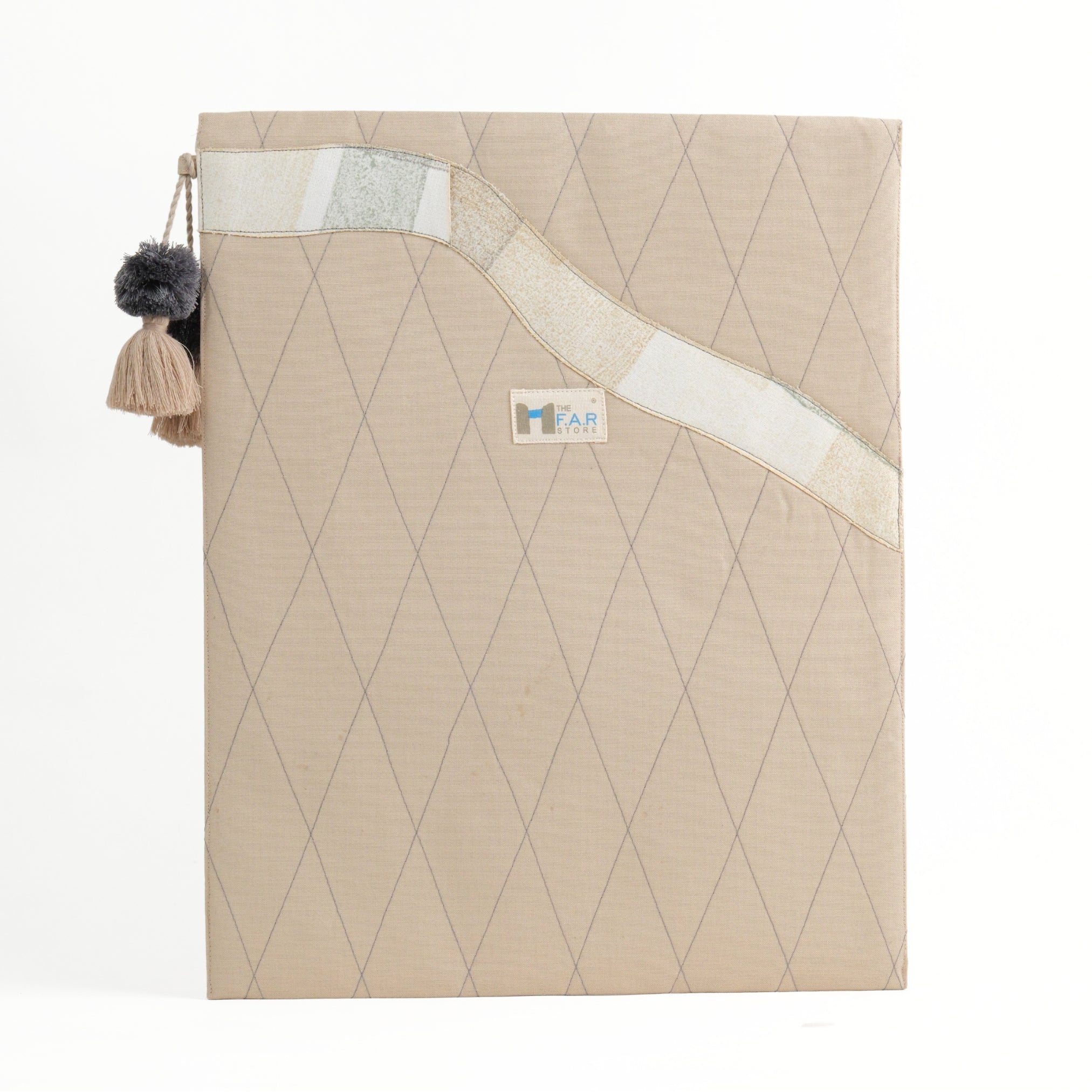 Gond Folk Snake - Beige Laptop Sleeve