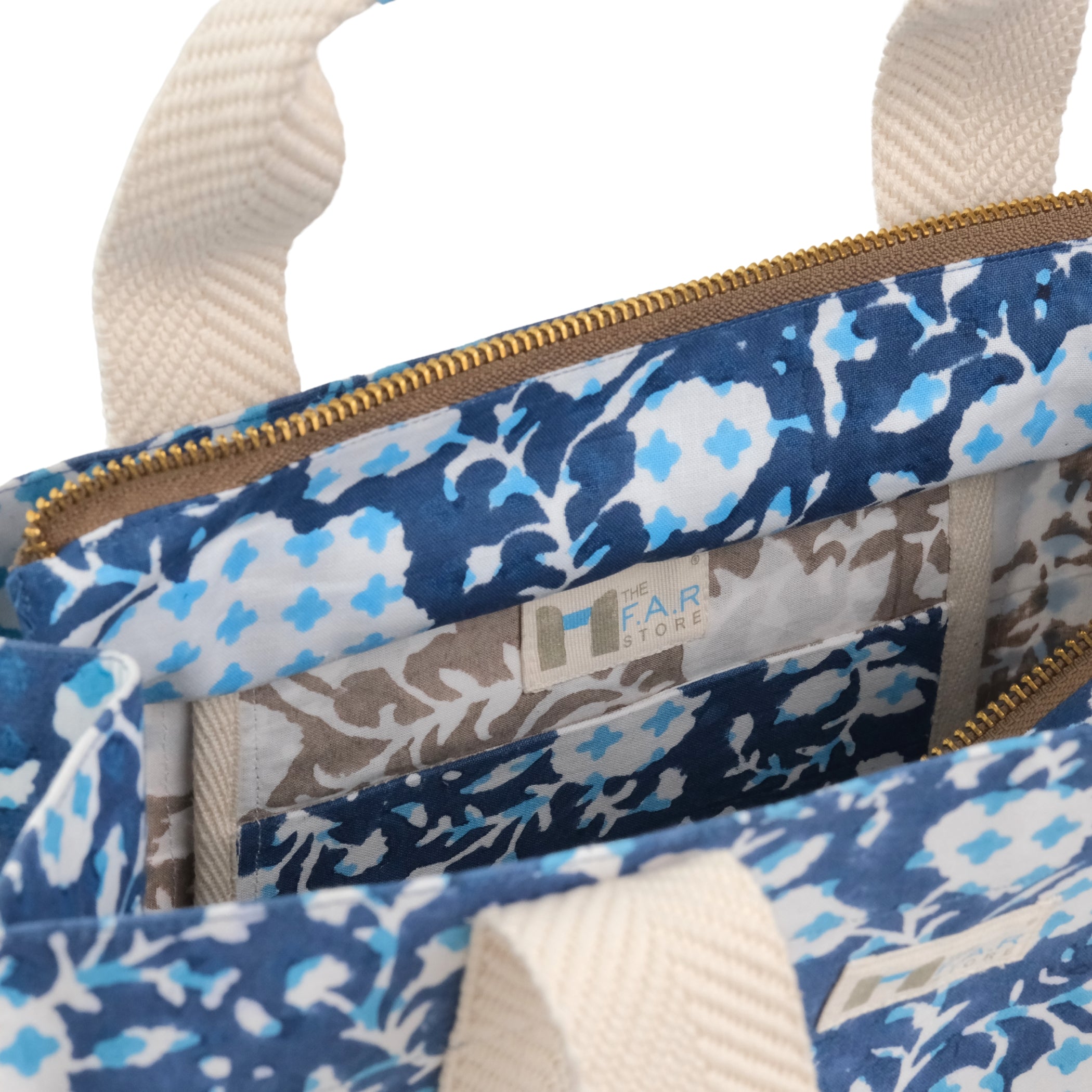 Botanical Bliss Blue - Square Tote