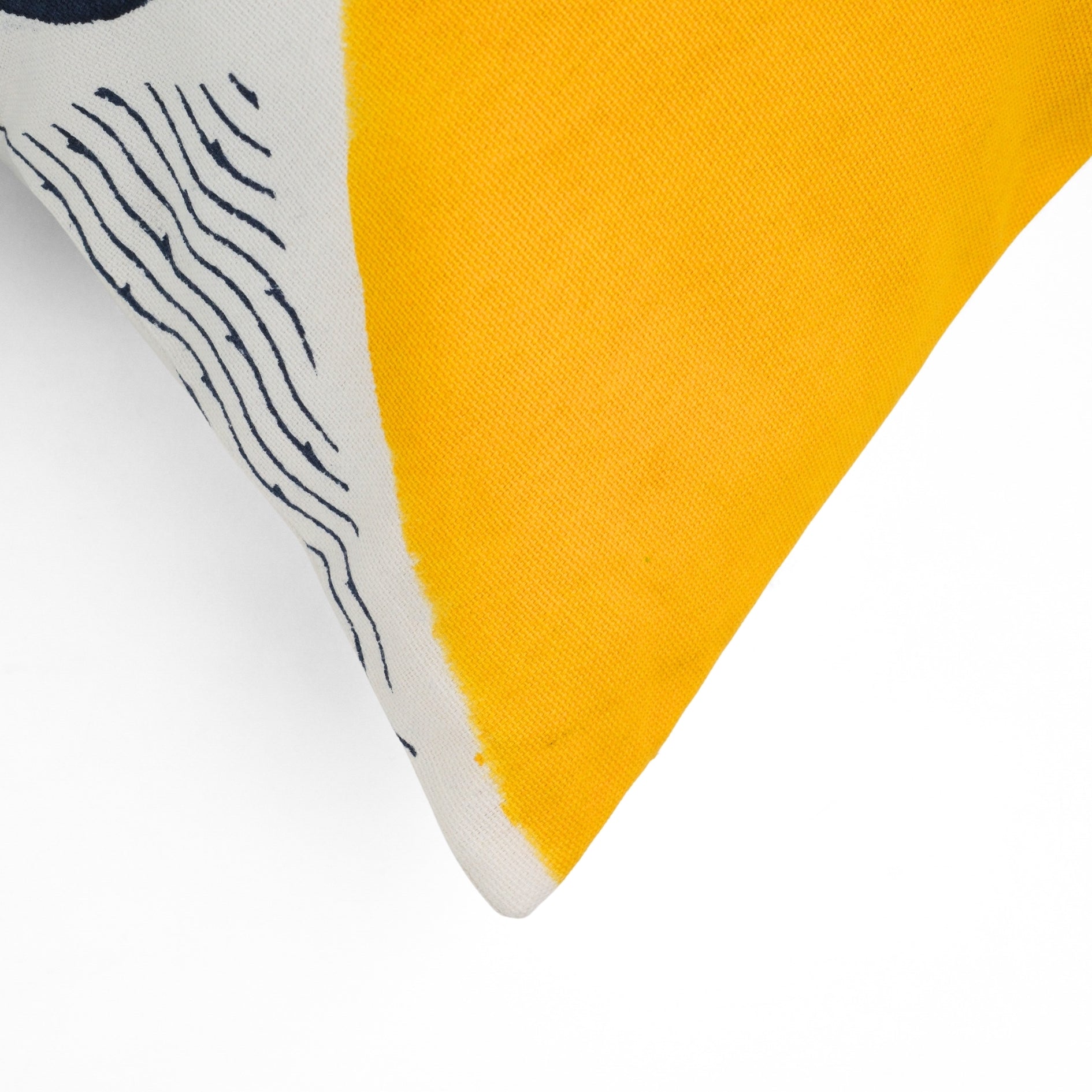 Sun Downer - Sunrise Rhythm Cushion Cover