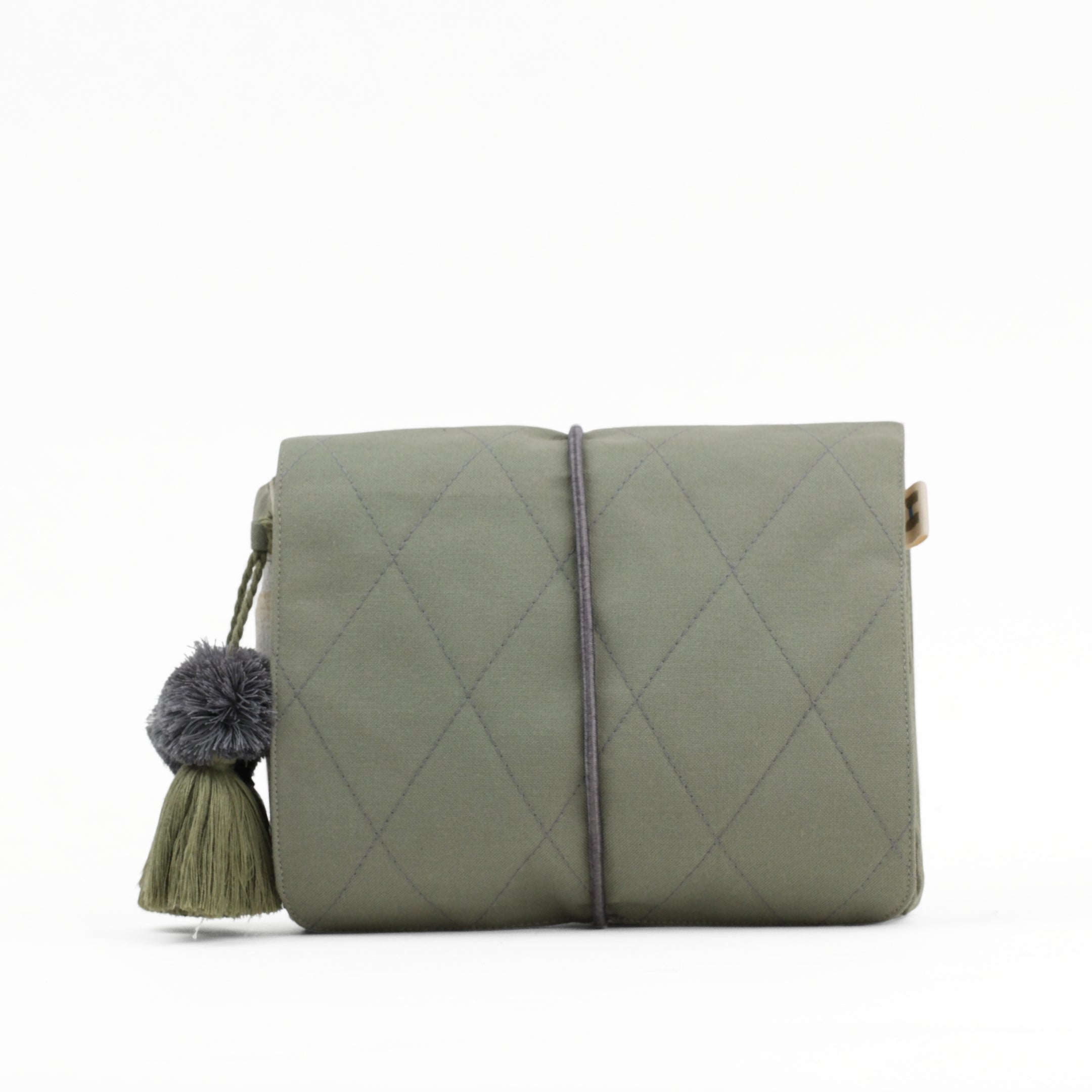 Gond Folk Bear - Green Cable Pouch