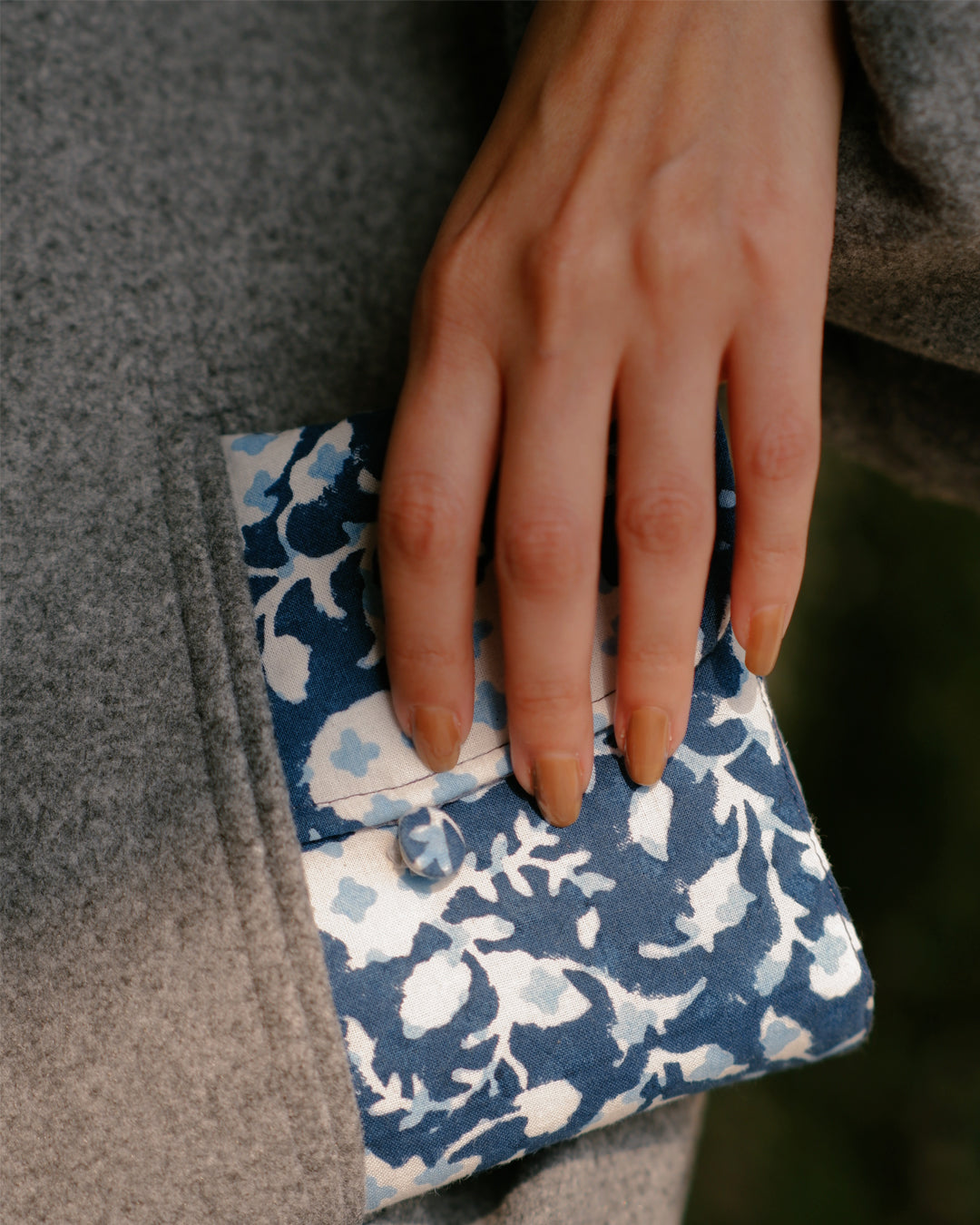 Botanical Bliss Blue - Sanitary Pouch