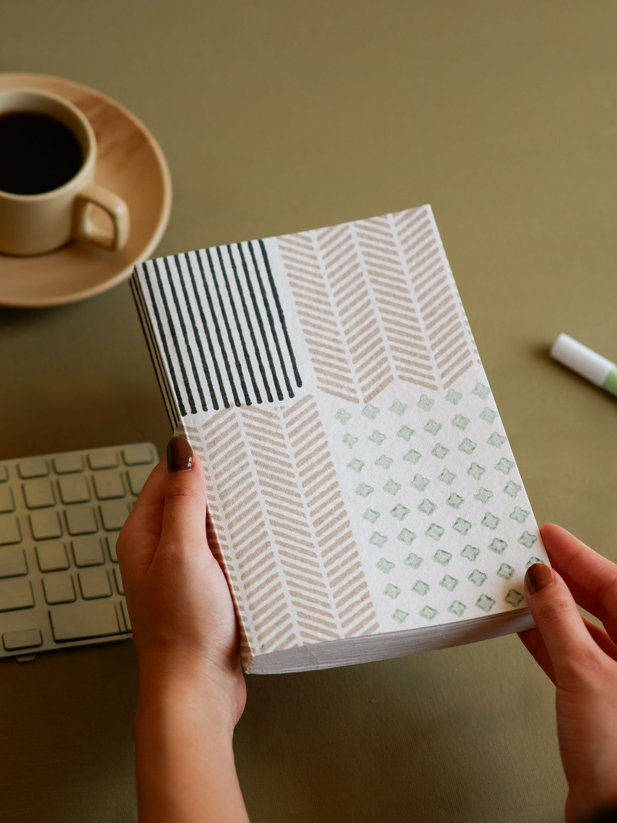 LITTLE THINGS ON PAPER