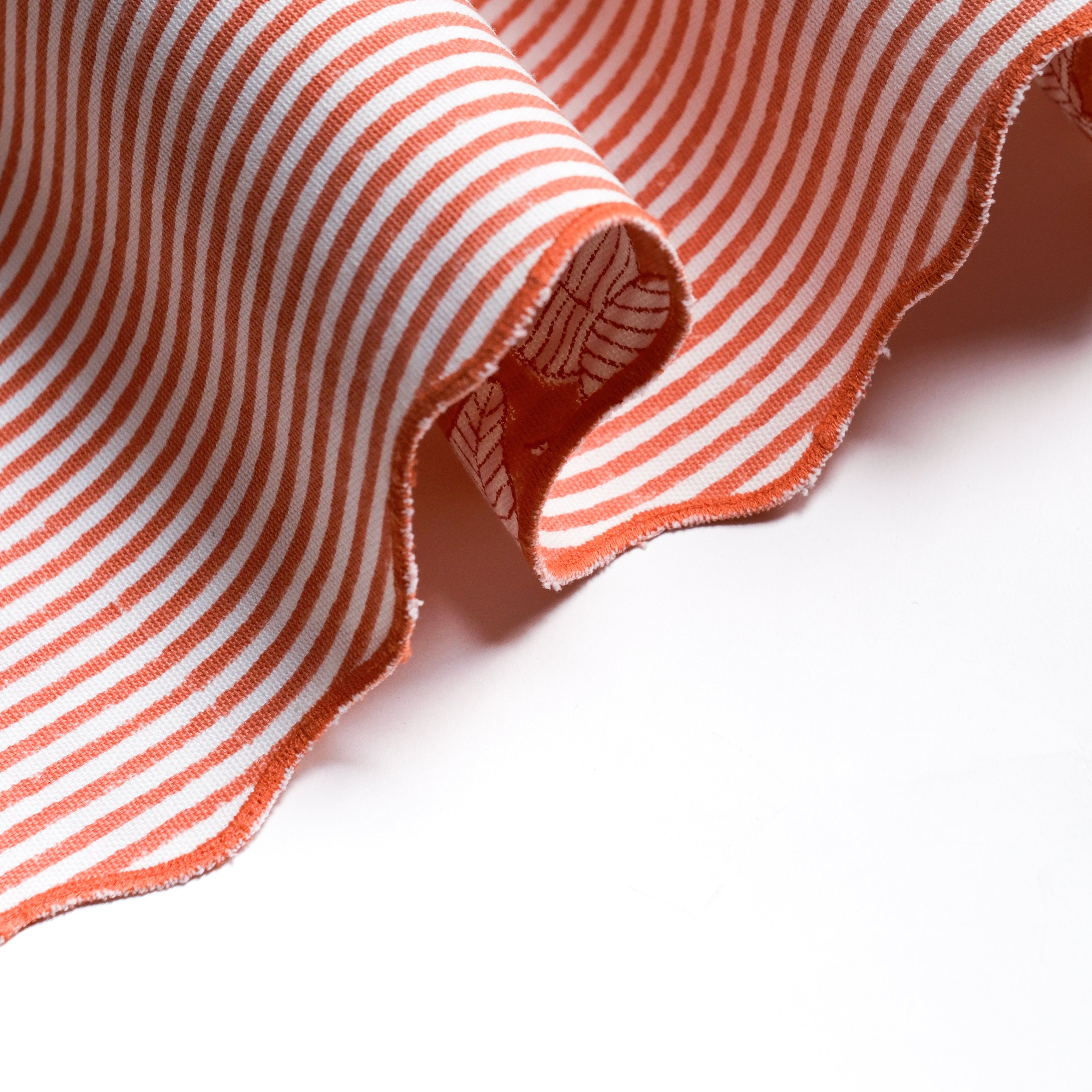 Nature's Canvas Red - Table Runner