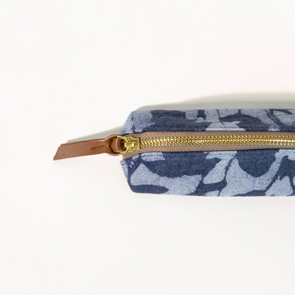 Nature's D-Shape Pouch