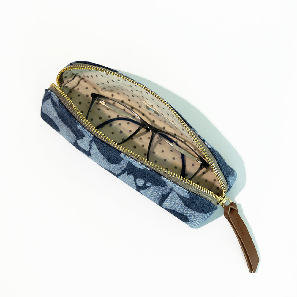 Nature's D-Shape Pouch