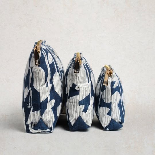 Hand Block Harmony: Minimalist Ways to Store, Sort & Simplify Your Everyday