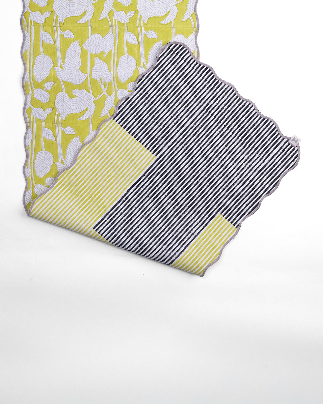 Nature's Canvas Floro Green - Table Runner