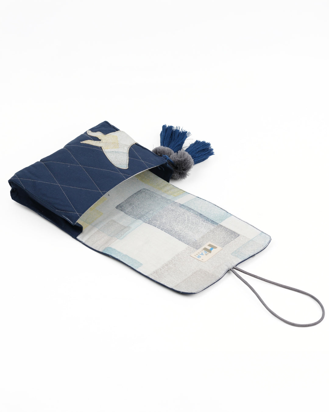 Gond Folk Whale - Blue Cable Pouch