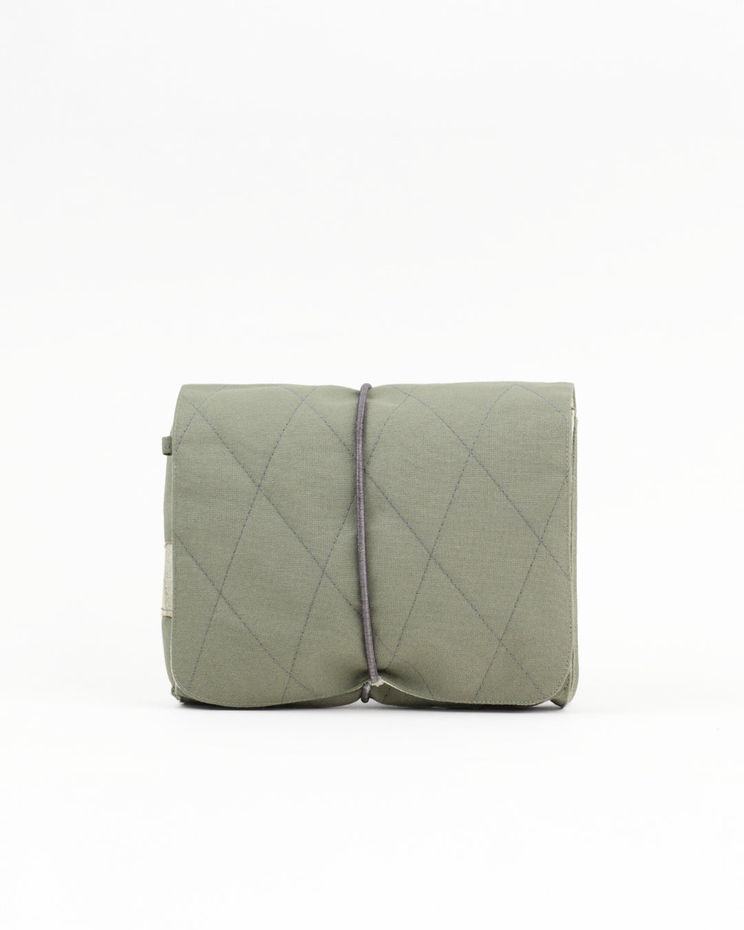 Gond Folk Whale - Green Cable Pouch