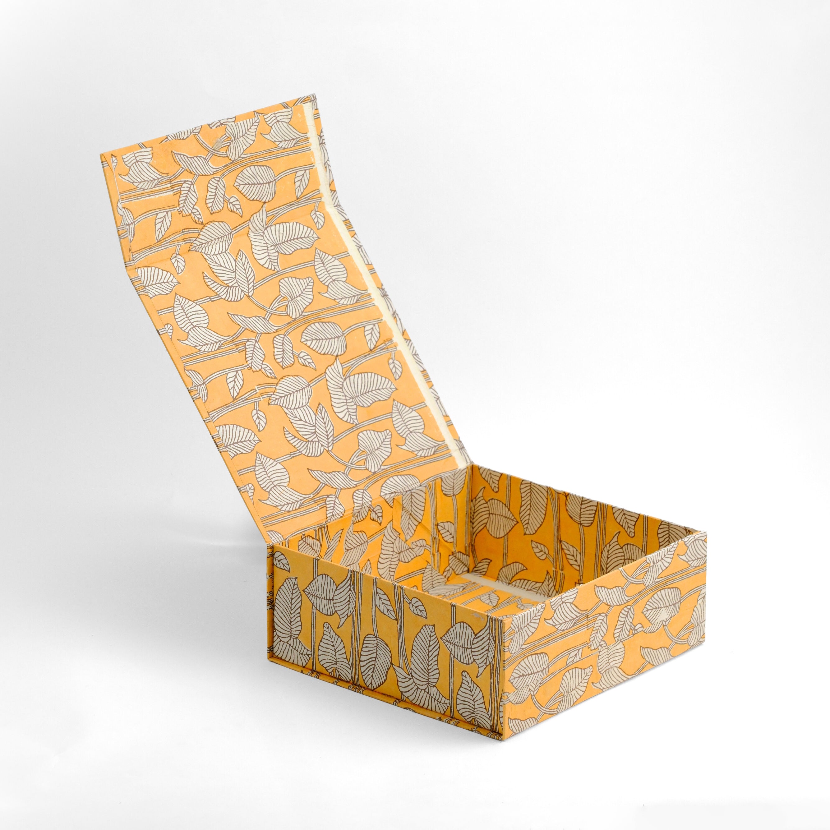 Nature's Canvas Yellow - Gift Box
