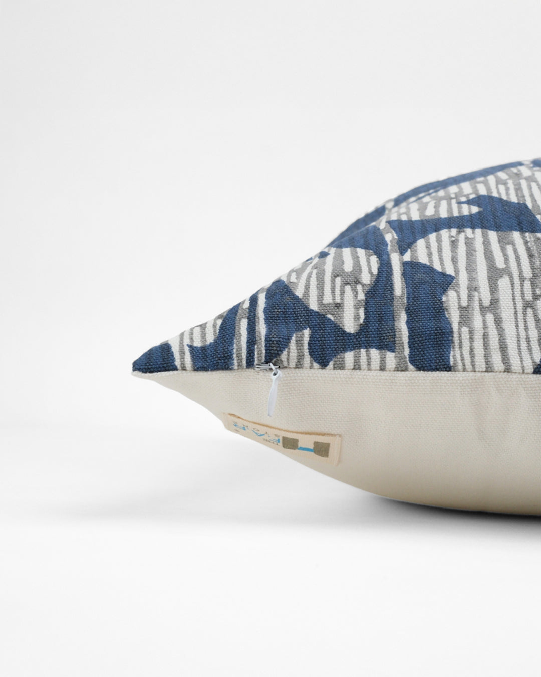 Nature's Canvas Botanical Cushion Cover