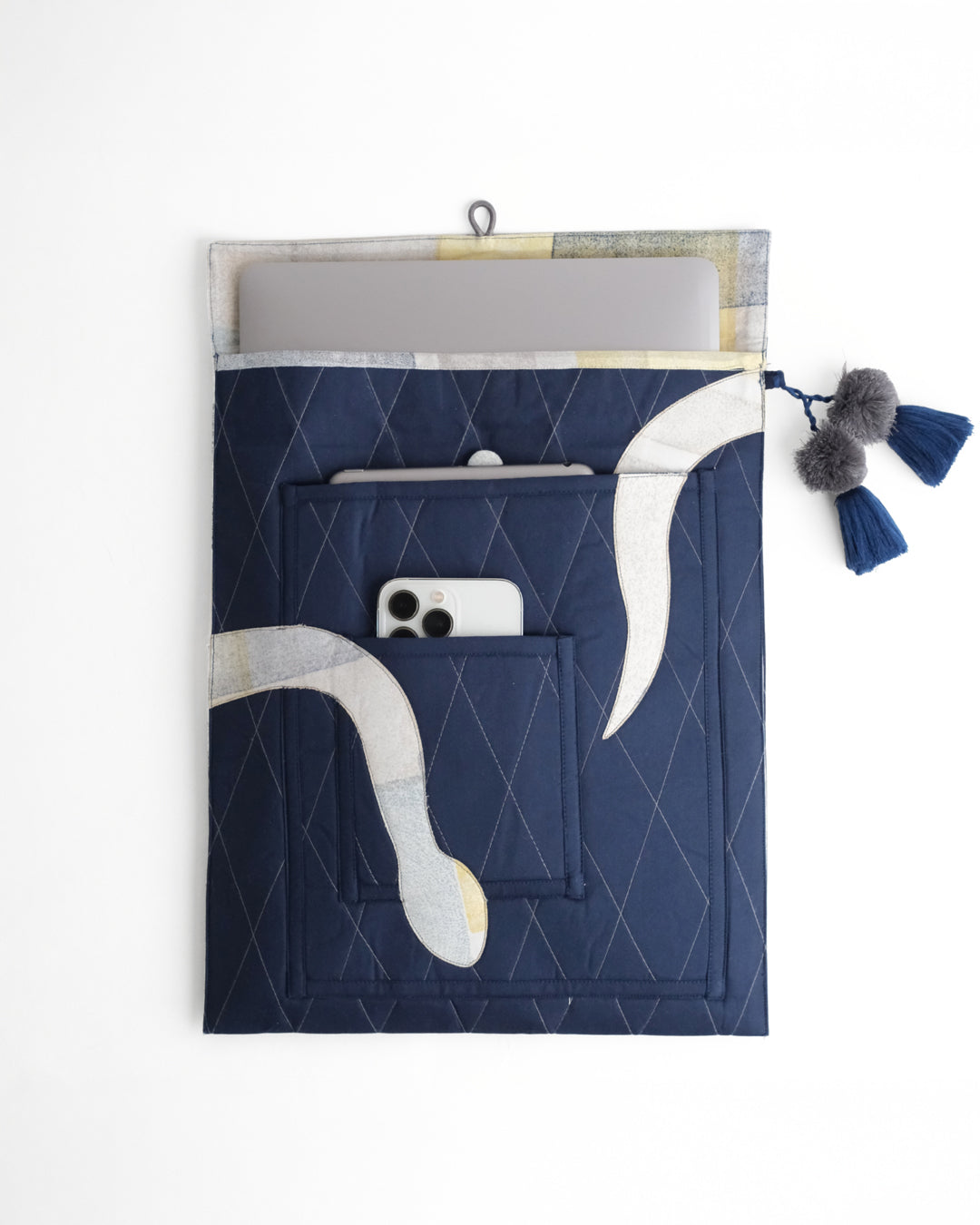 Gond Folk Snake - Blue Laptop Sleeve