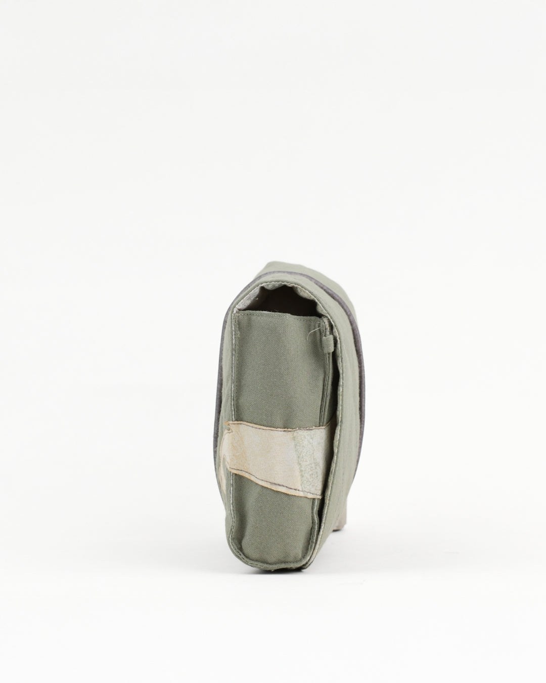 Gond Folk Whale - Green Cable Pouch