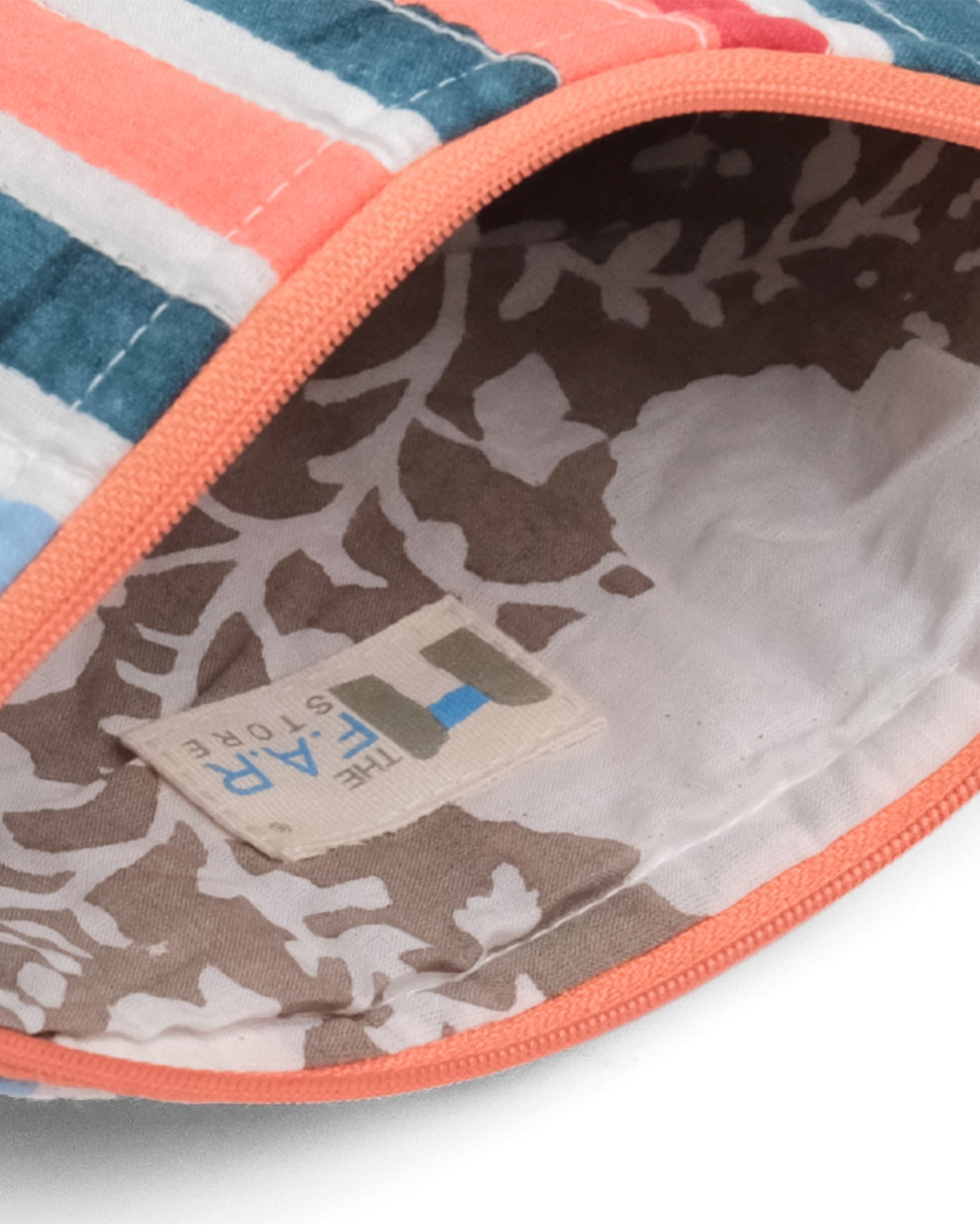 Barcode Red & Blue - Cable Pouch