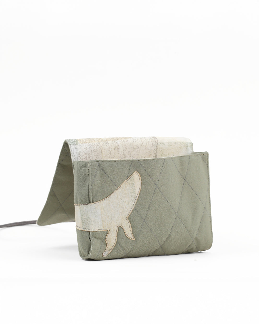 Gond Folk Whale - Green Cable Pouch