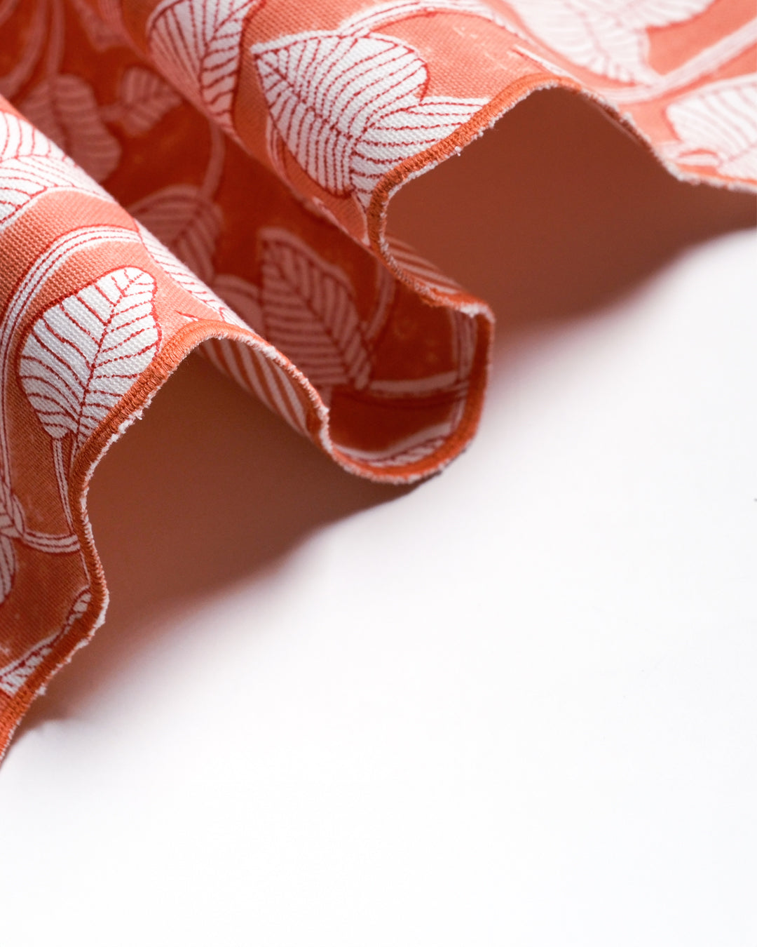 Nature's Canvas Red - Table Runner