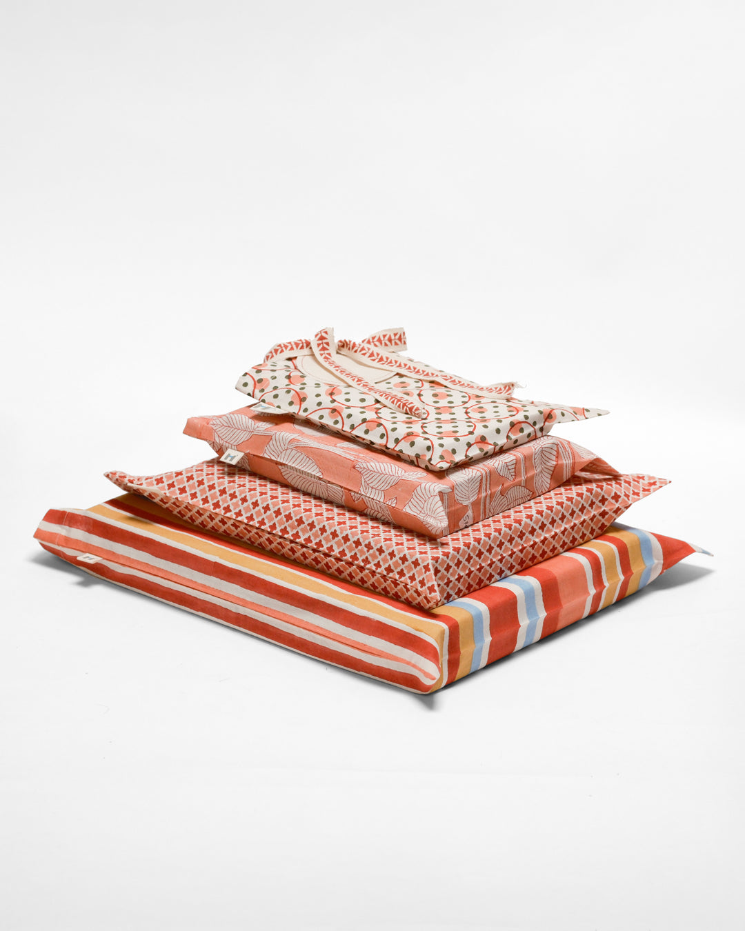 Set of 4 Tohfa Red Gift Sleeves