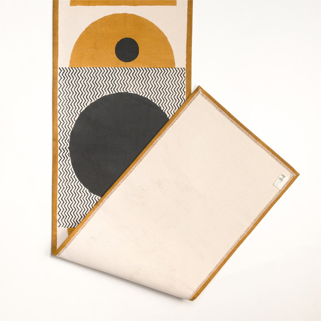 Urban Glow - Table Runner