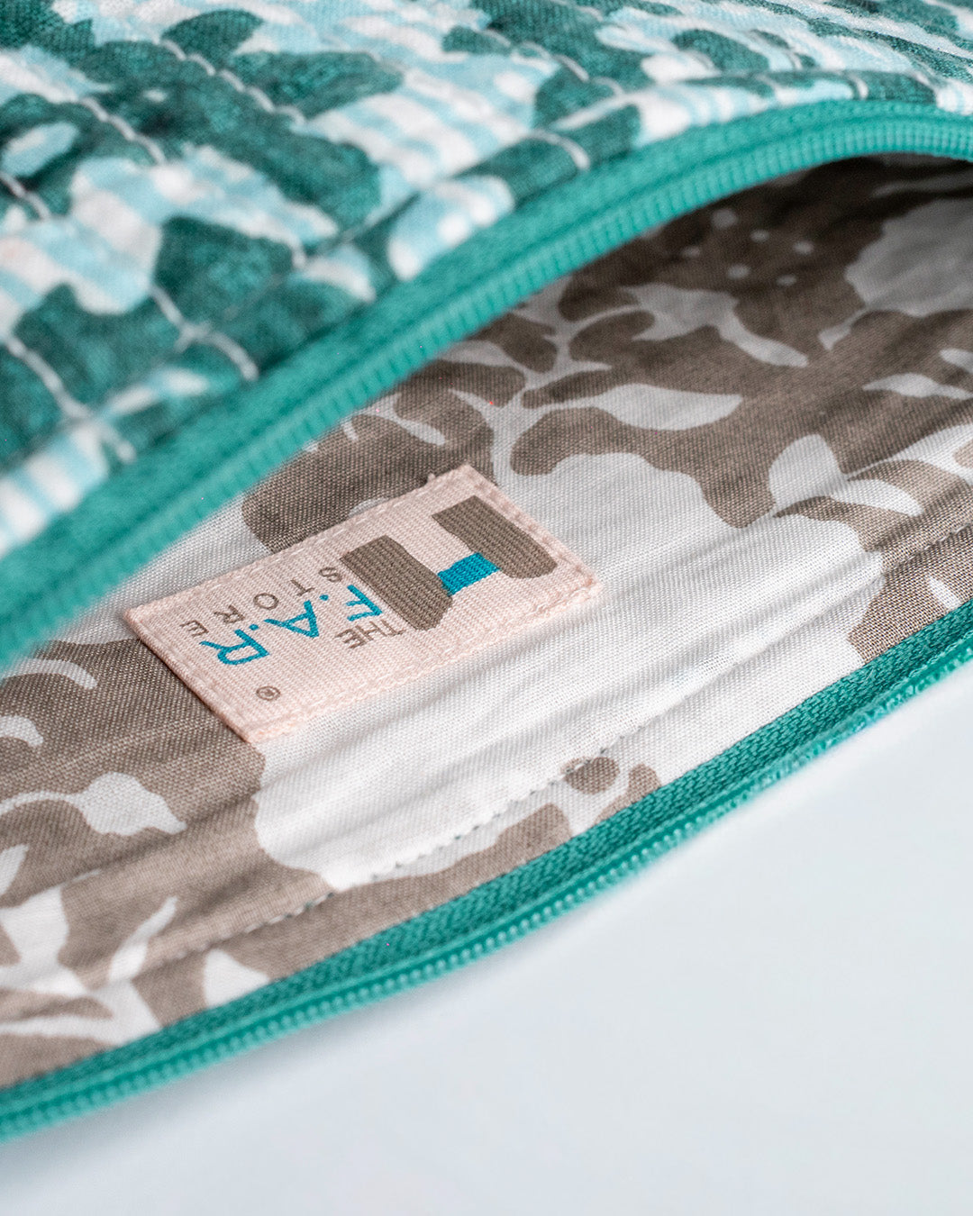 Floret Blue - Cable Pouch