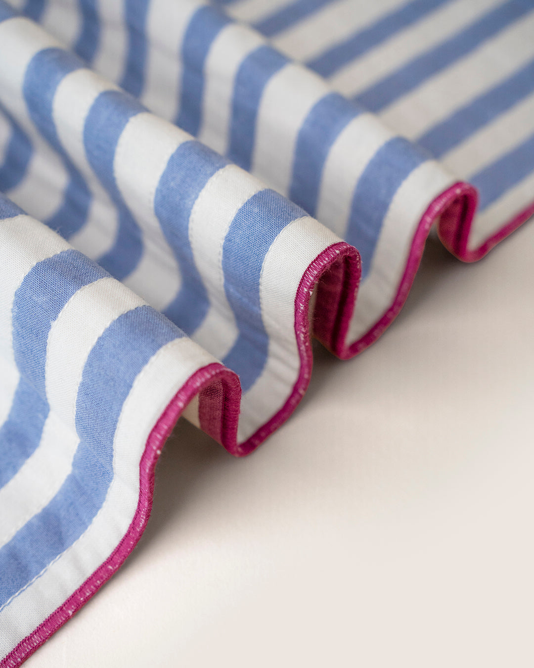 Anar Table Runner