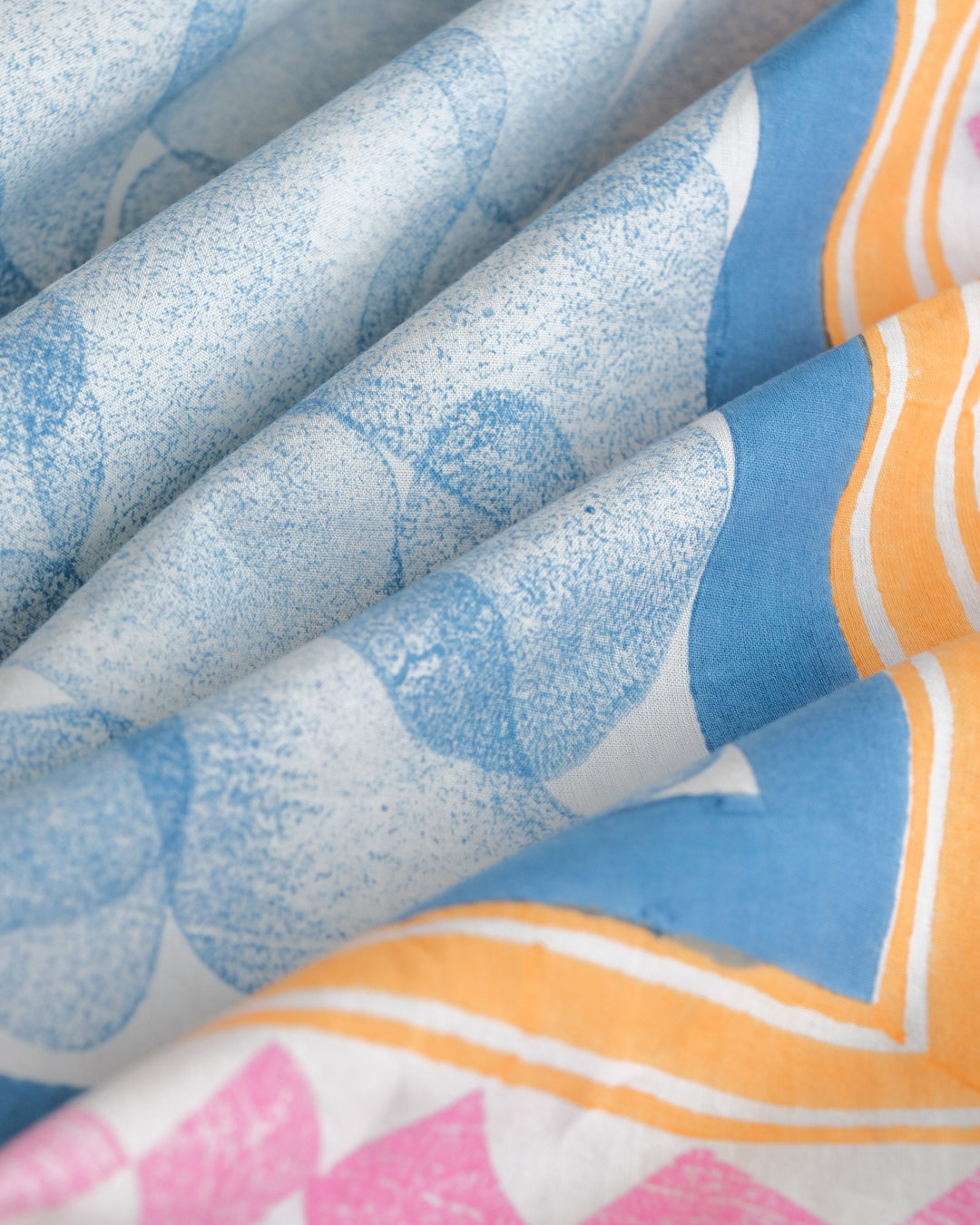 Abstract Angle - Table Cover