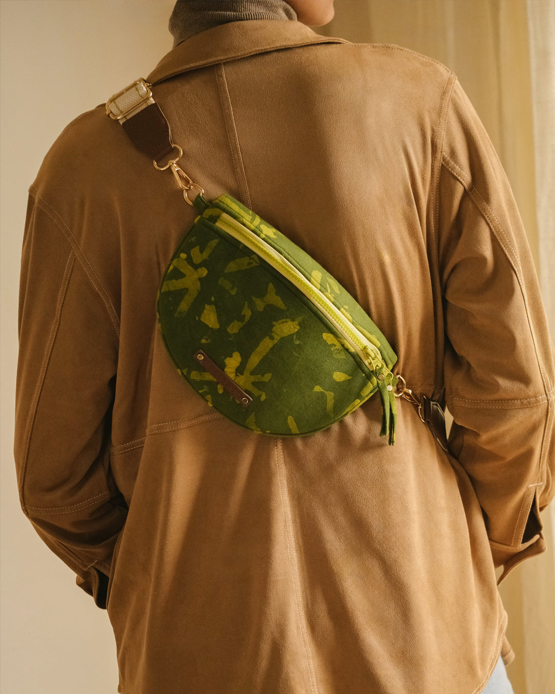 Floro Green Abstract Angle Batik - Fanny Pack