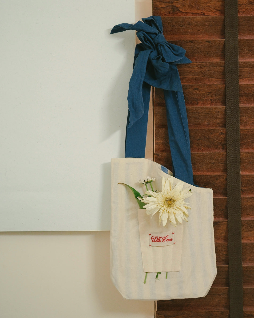 Reversible Blue Bouquet Bag (S)