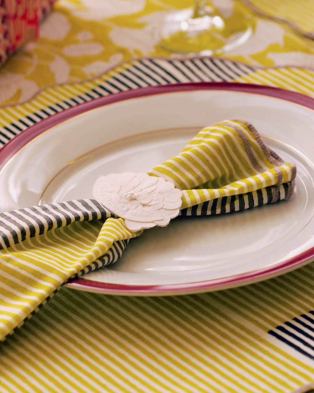 Set of 6 - Nature's Canvas Floro Green Table Napkins