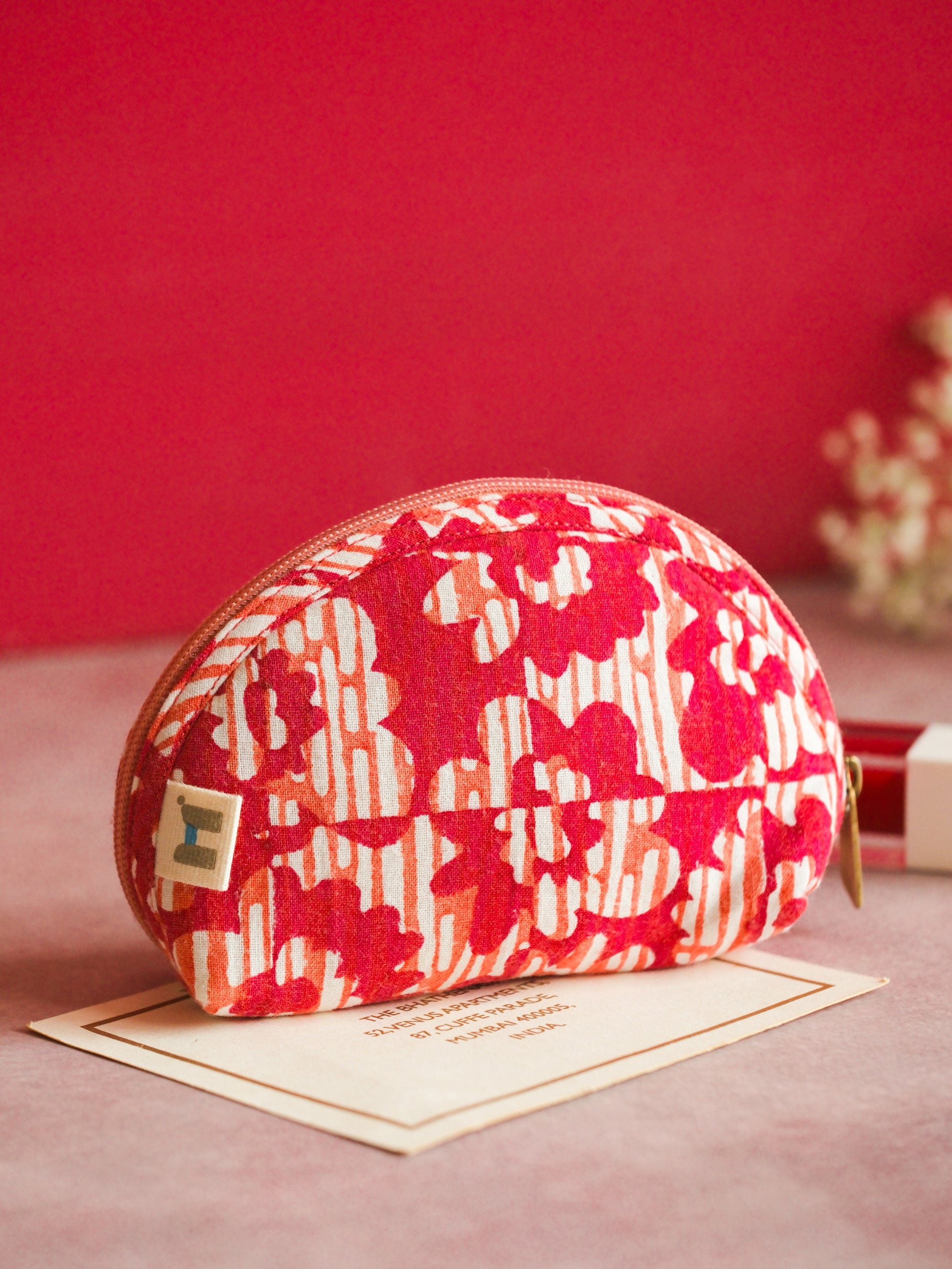 Floret Red - Curved Coin Pouch