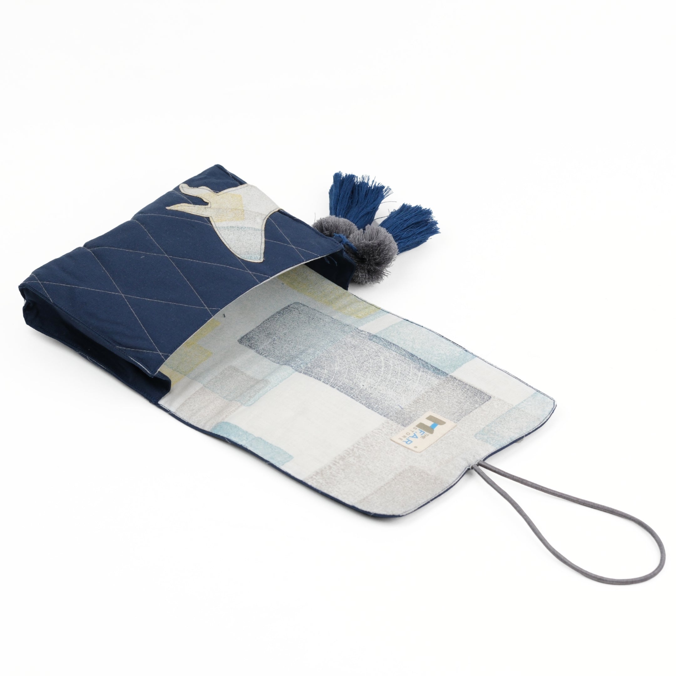 Gond Cable Pouch - Whale (Blue)