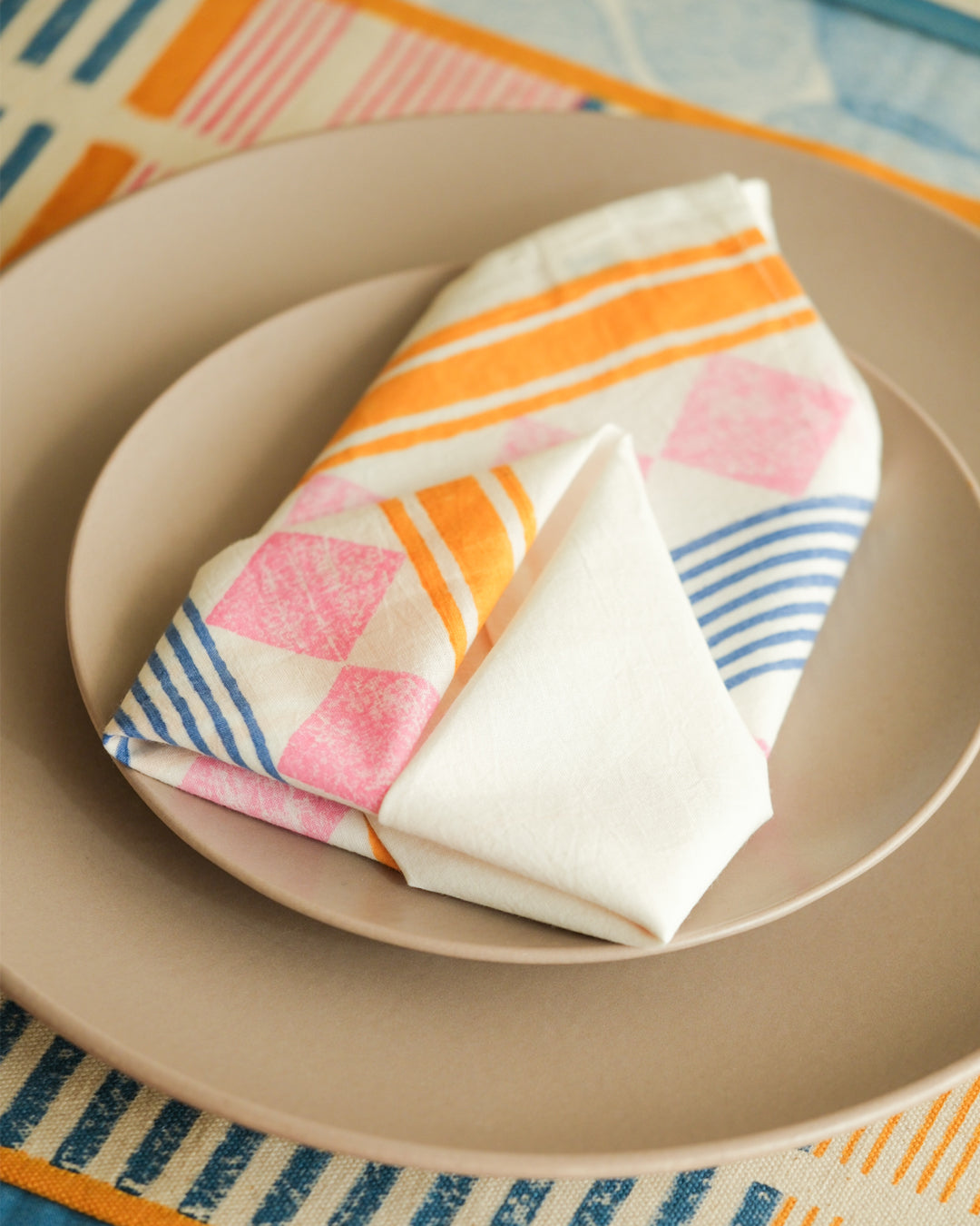 Set of 6 - Abstract Angle Table Napkins