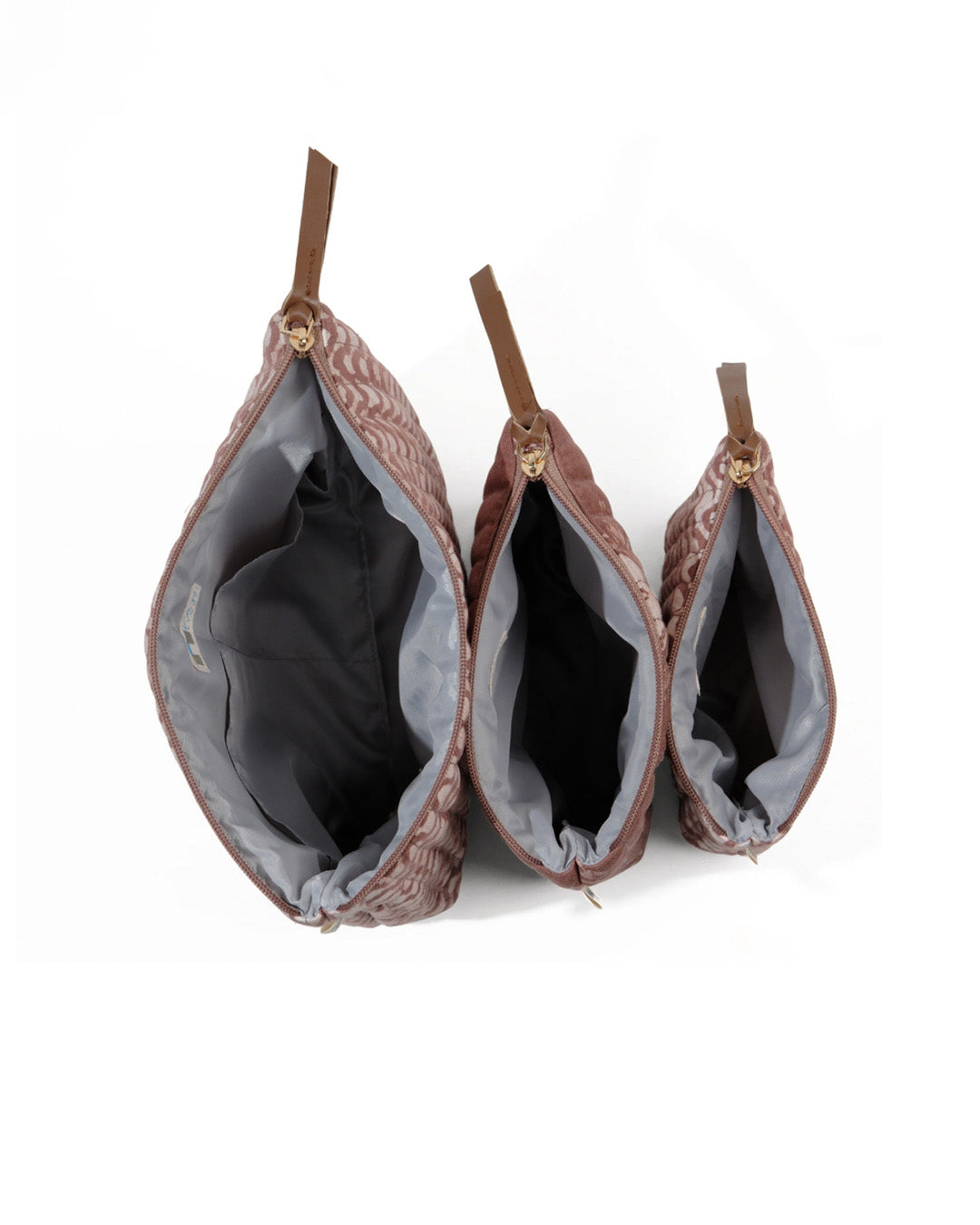 Set of 3 - Mocha Mousse Waves Toiletry Pouches