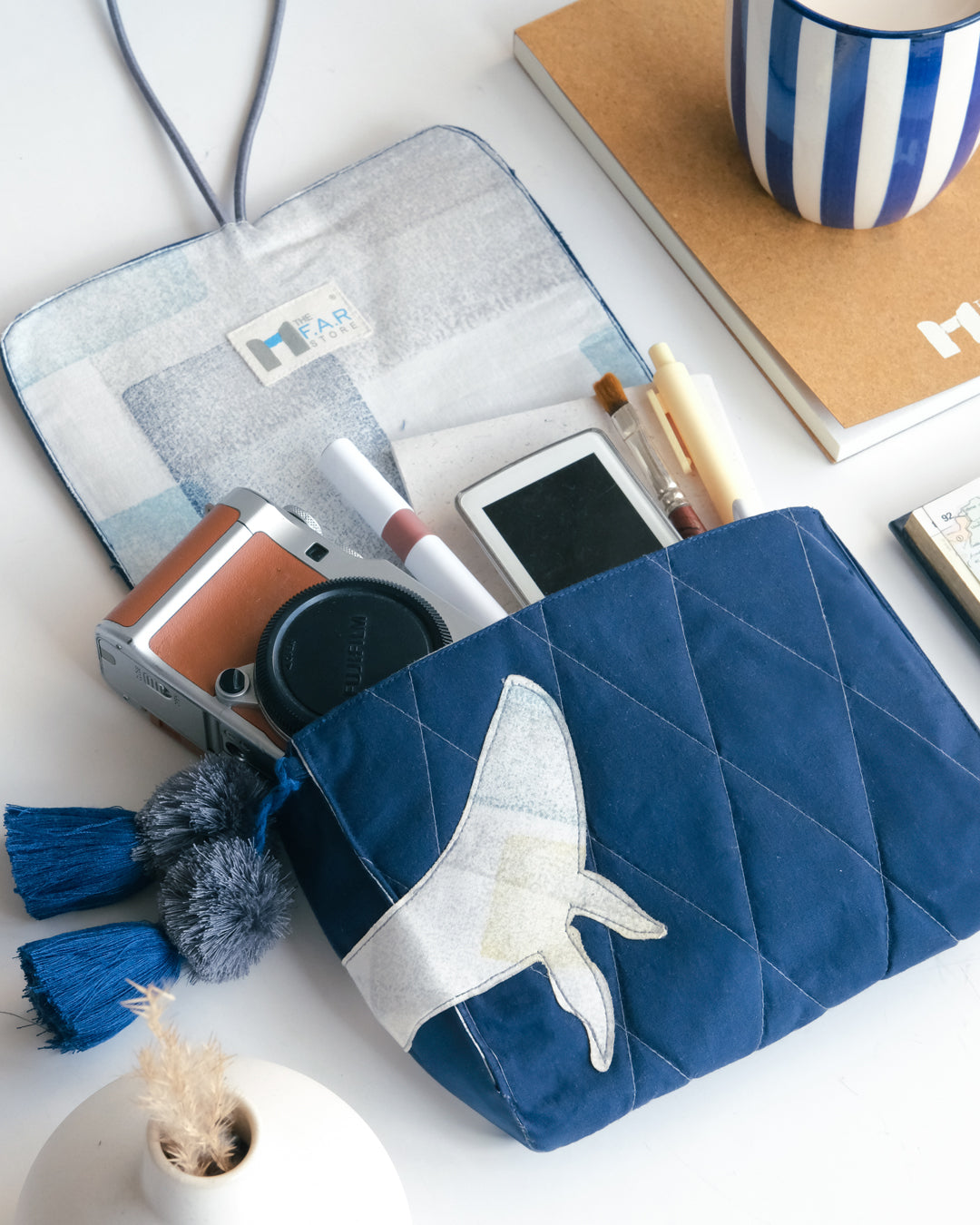 Gond Folk Whale - Blue Cable Pouch