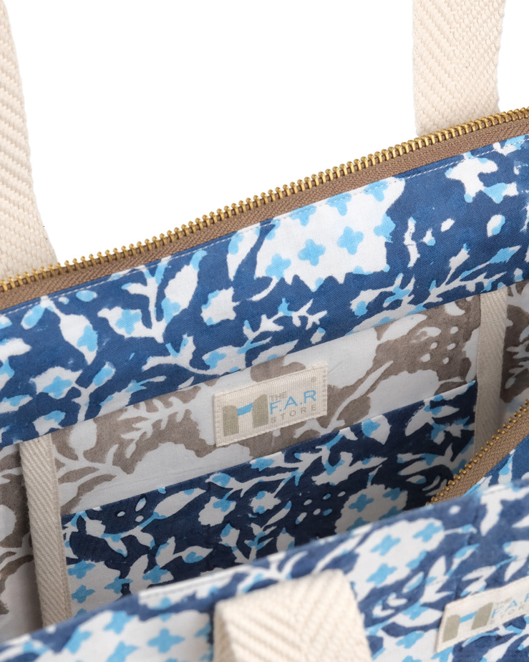 Botanical Bliss Blue - Square Tote