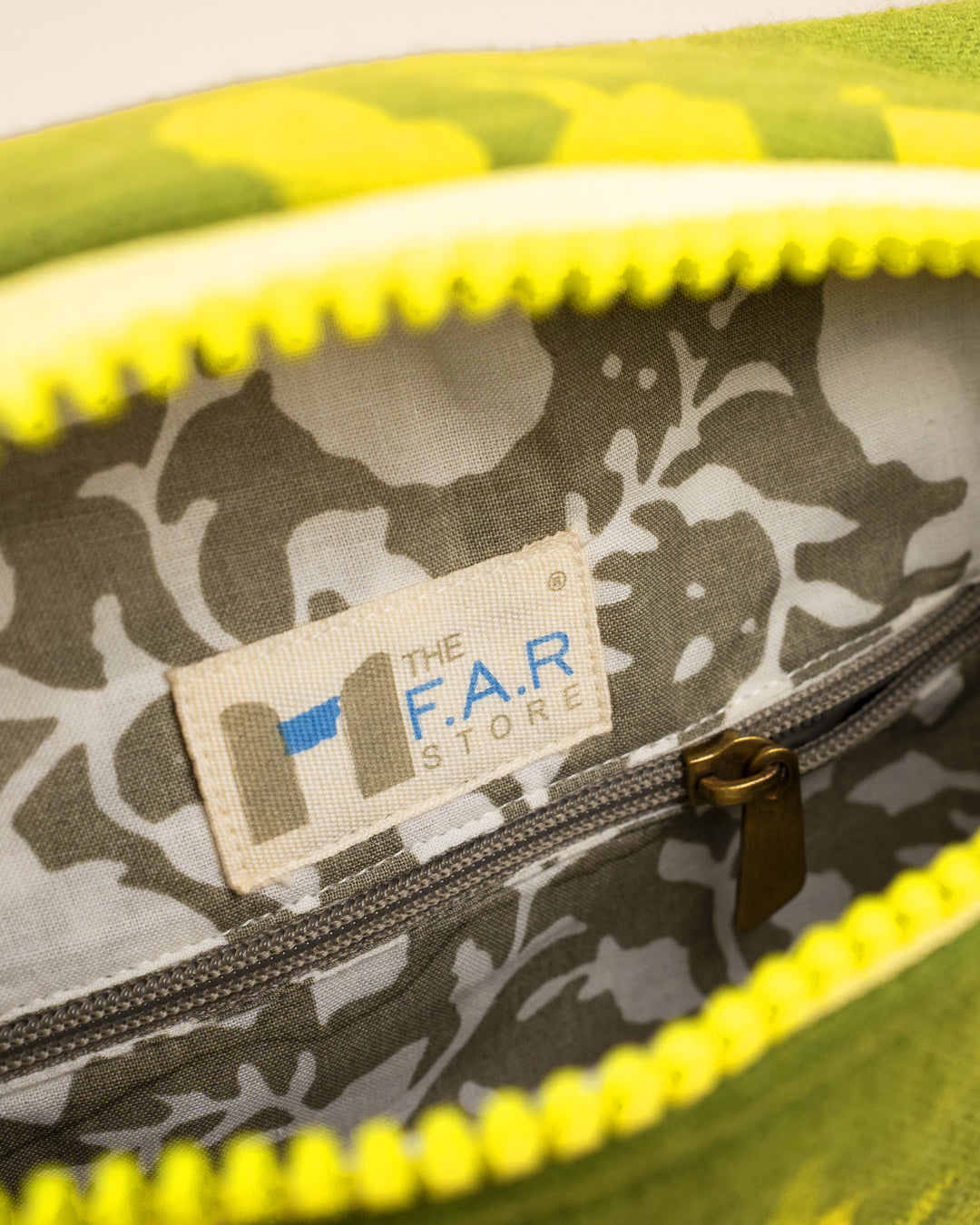 Floro Green Abstract Angle Batik - Fanny Pack