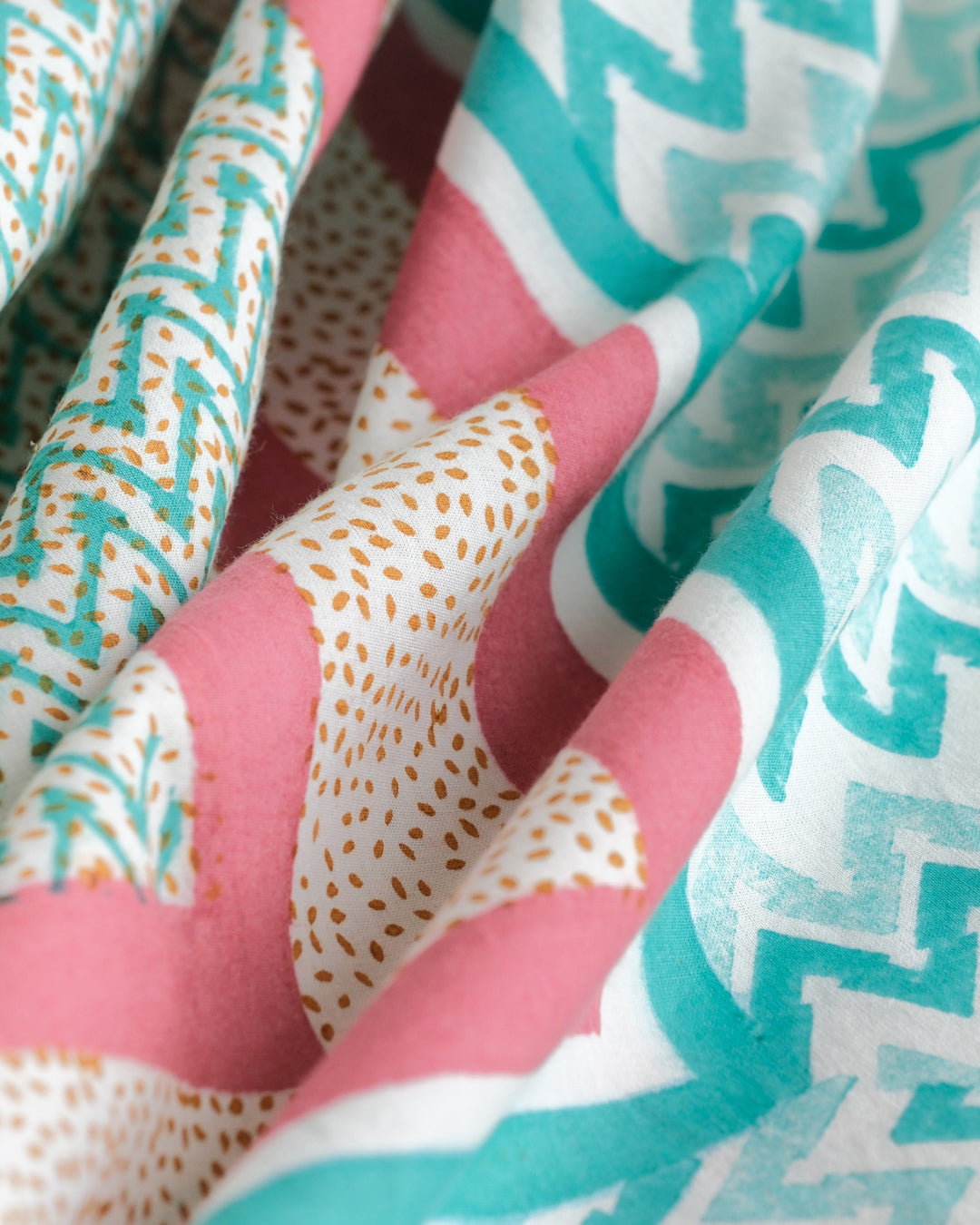 Coastal Breeze - Table Cover