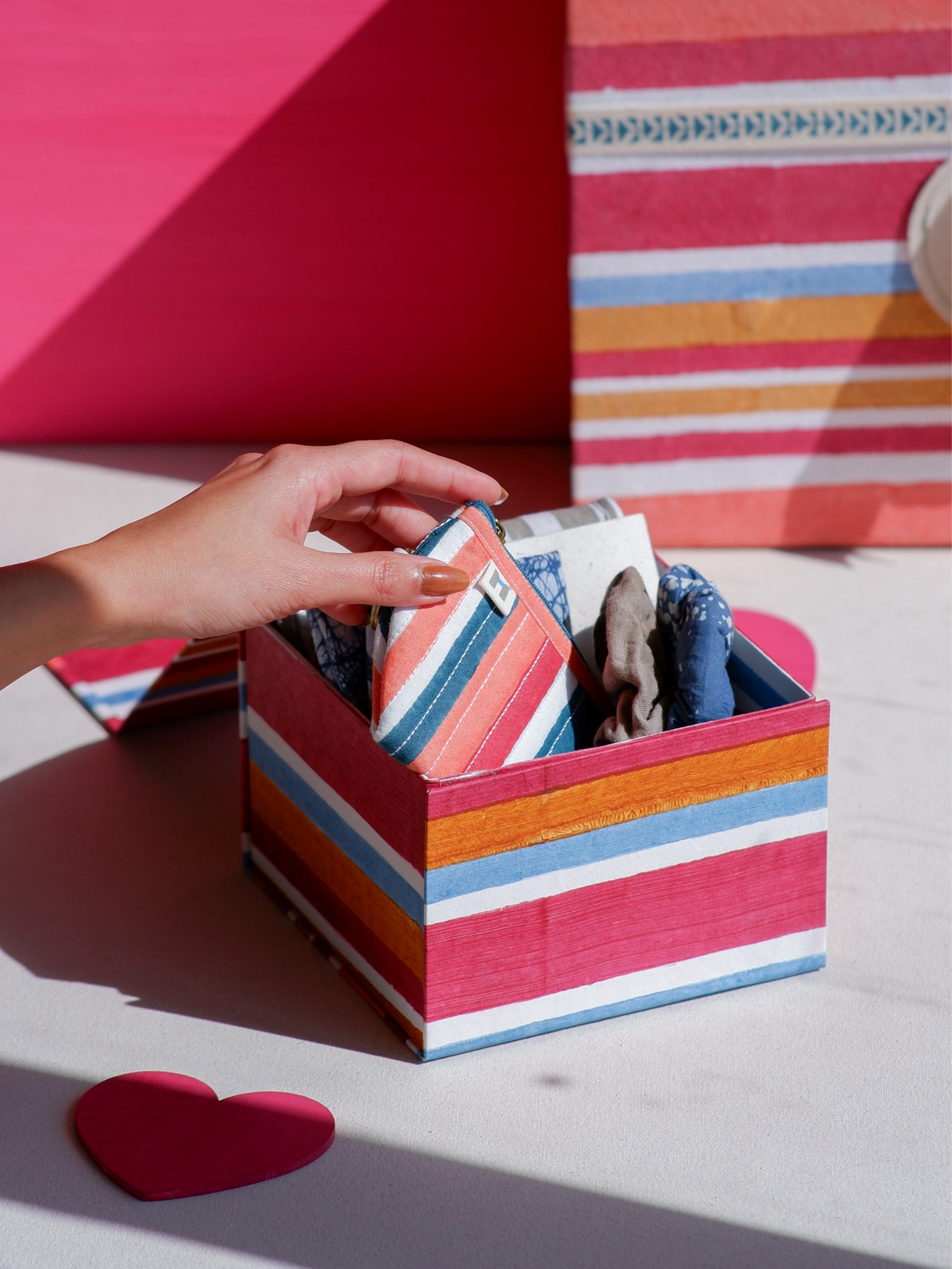 Barcode Red - The Vault Gift Box